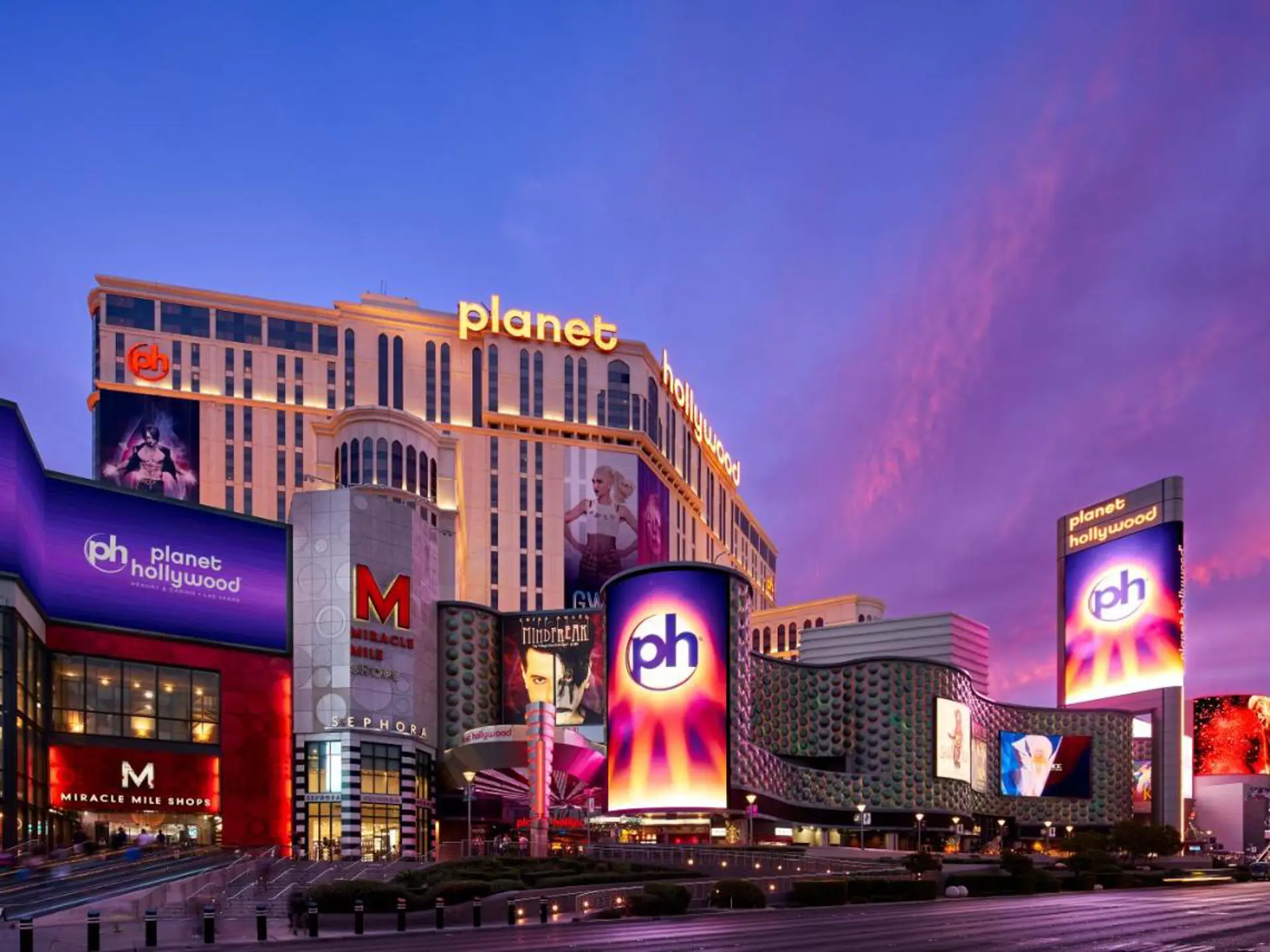 Planet Hollywood Resort & Casino****