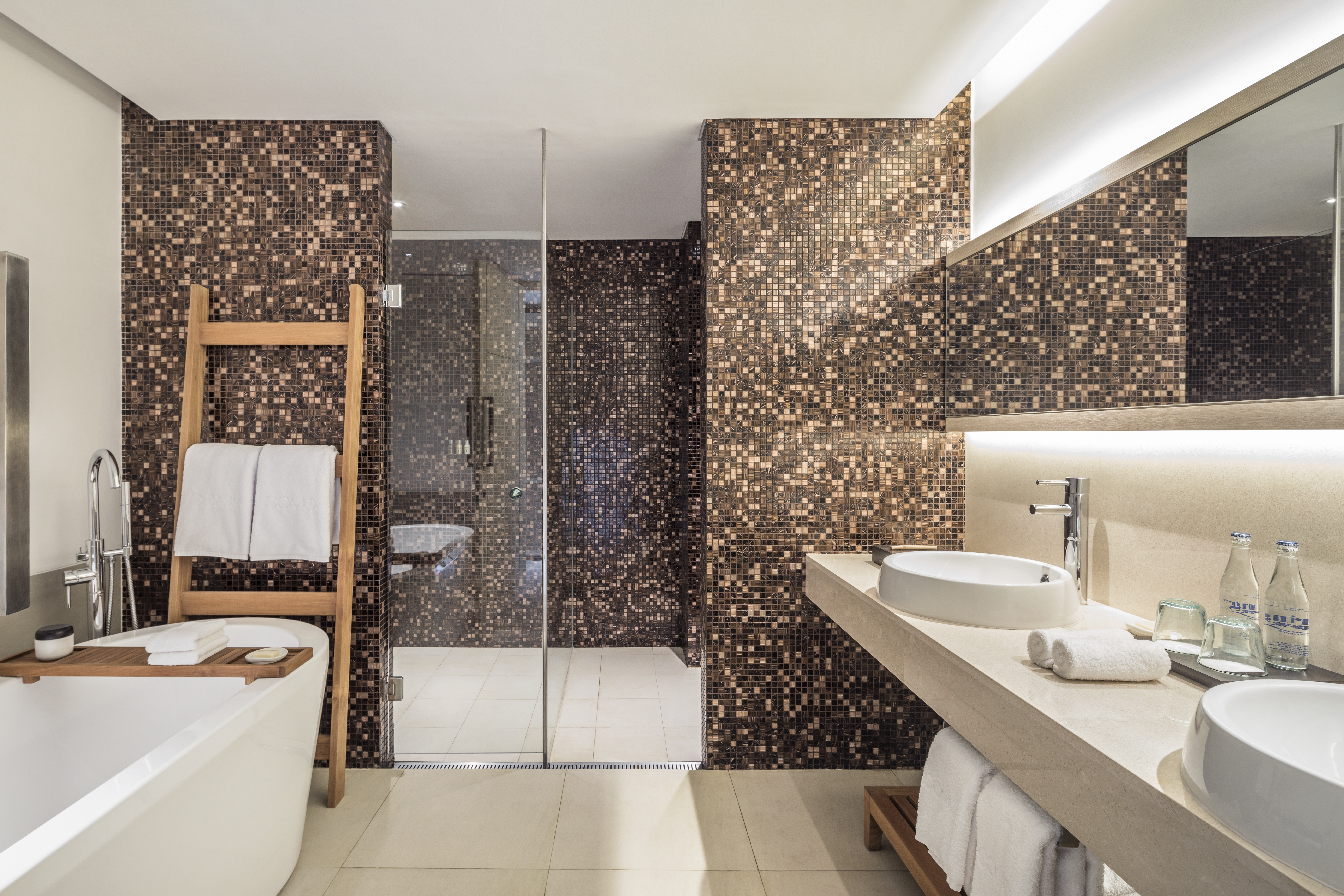 Garden Patio And Studio Room Bathroom