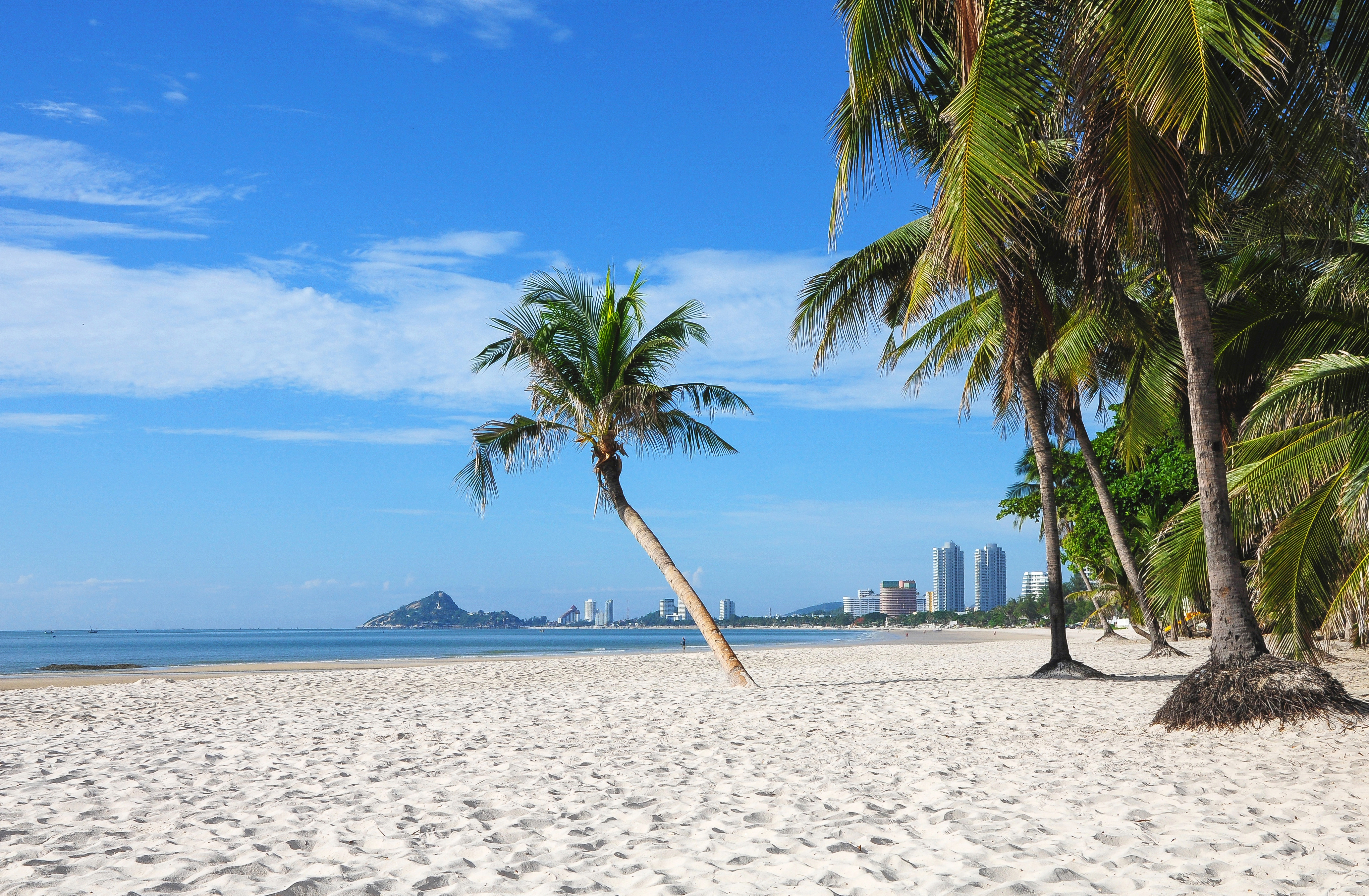 Hua Hin Beach Tæt Ved Centara Grand Shutterstock 286142051