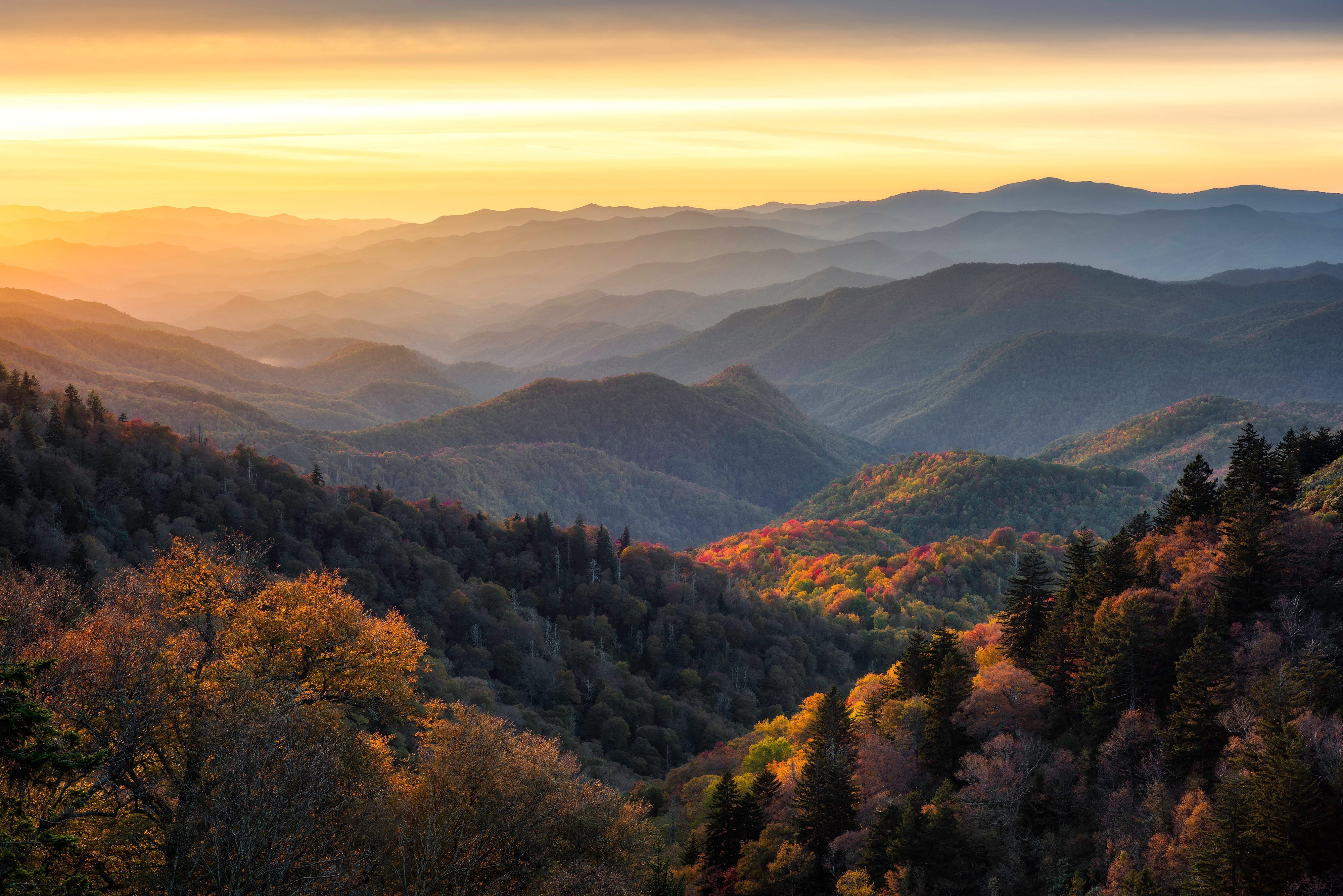 Shutterstock 2148953005 Dramatic Evening Light Looking Out Across The Great Smoky Mountains From Along The Blue Ridge Parkway In North Carolina