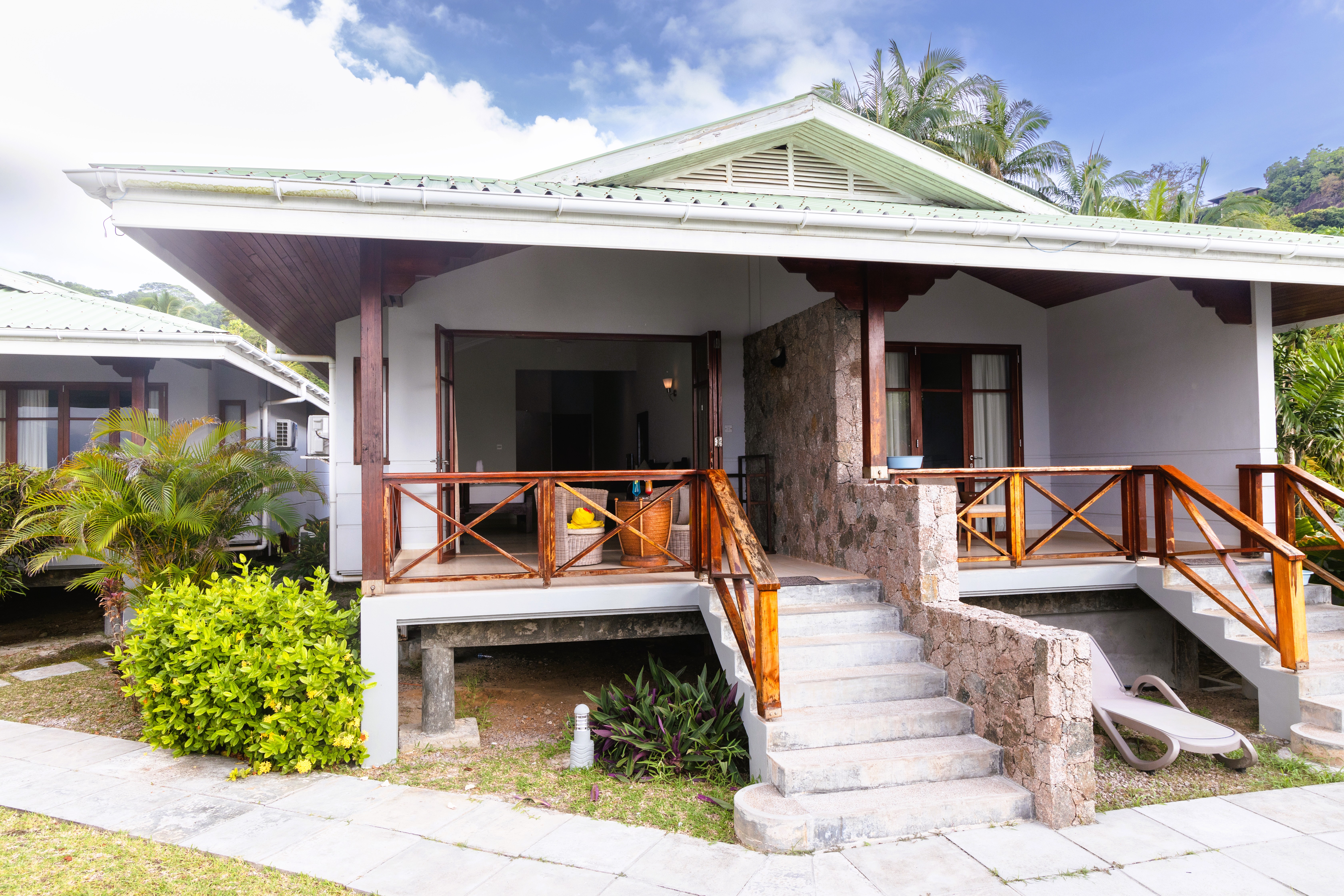 Masonstravel Ansesoleilbeachcomber Premier Room Exterior