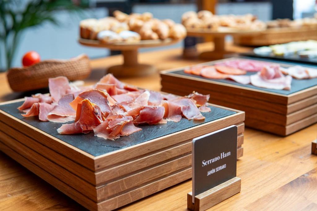 Hotel Mesón Castilla (22)