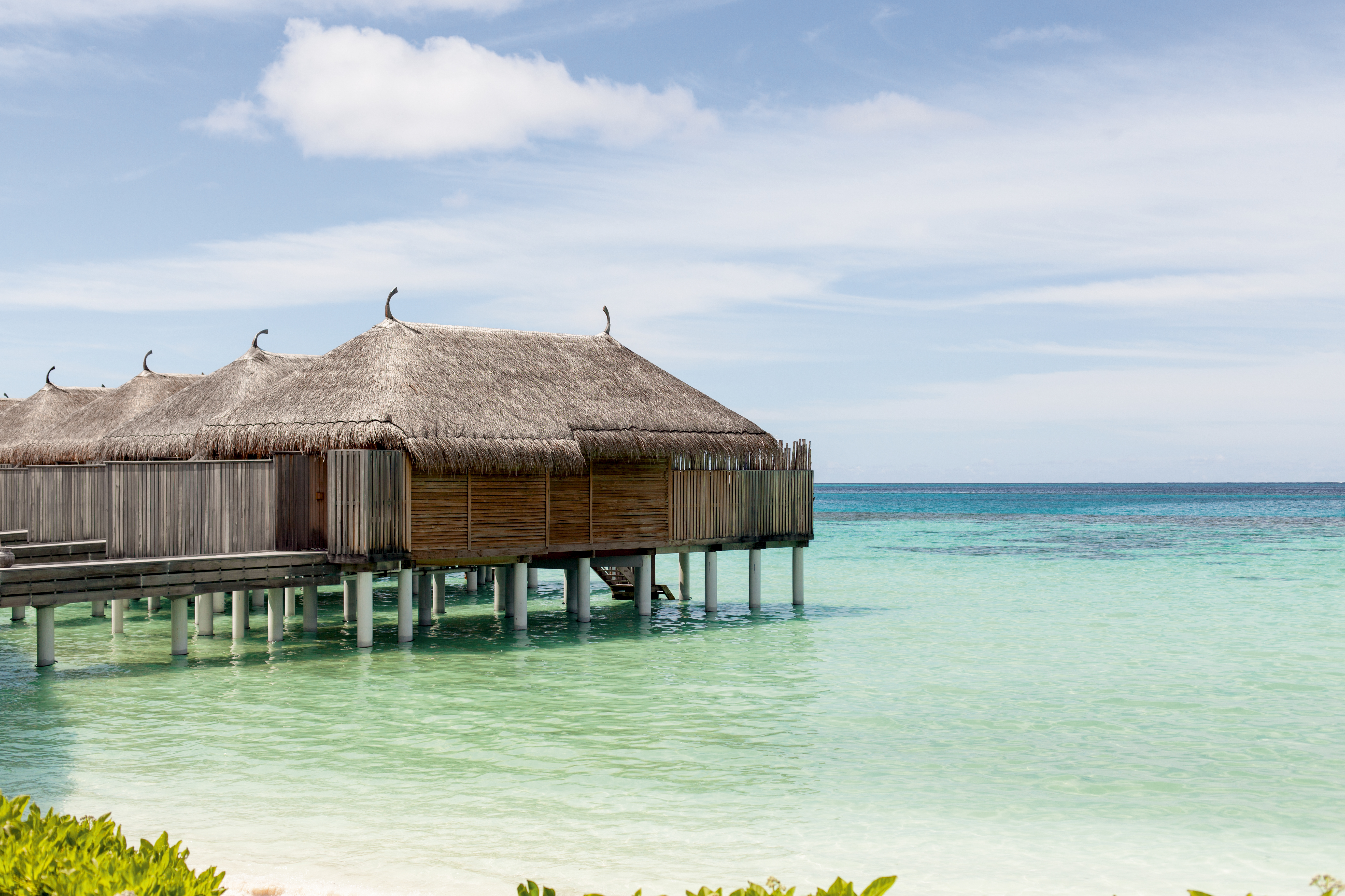 Constance Moofushi Accommodation Water Villa 01