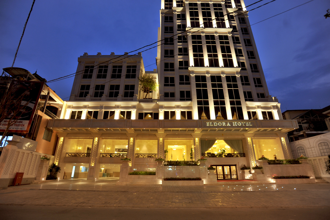 Eldora Hotel - Overview 1.jpg