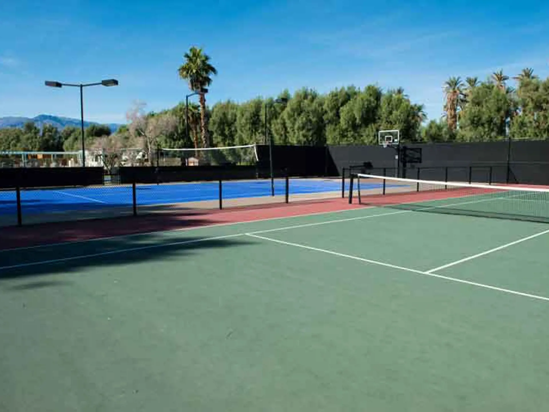 fc-tranch-tennis-court.jpg