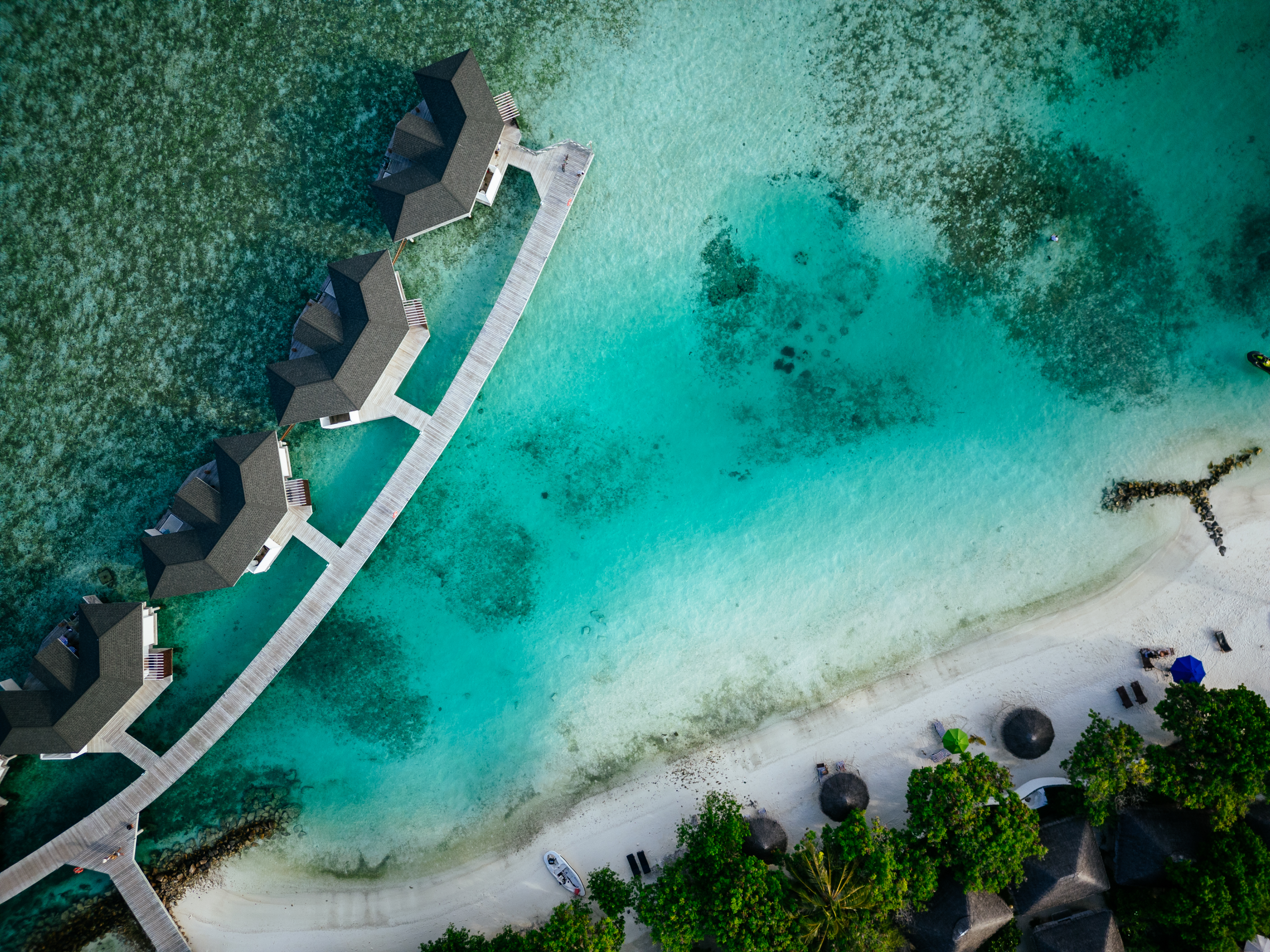 Over Water Suite (Lagoon Area) 2