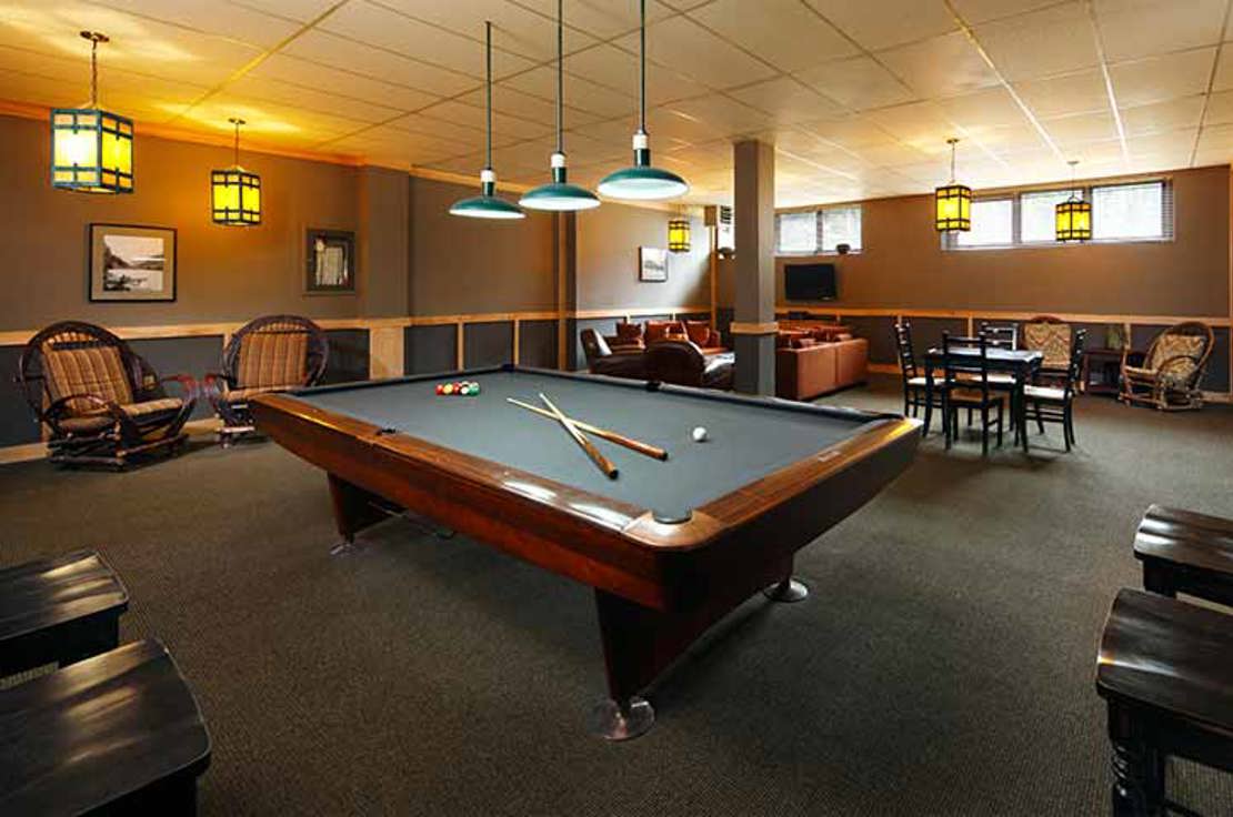 720x480-deer-lodge-indoor-games-room1.jpg