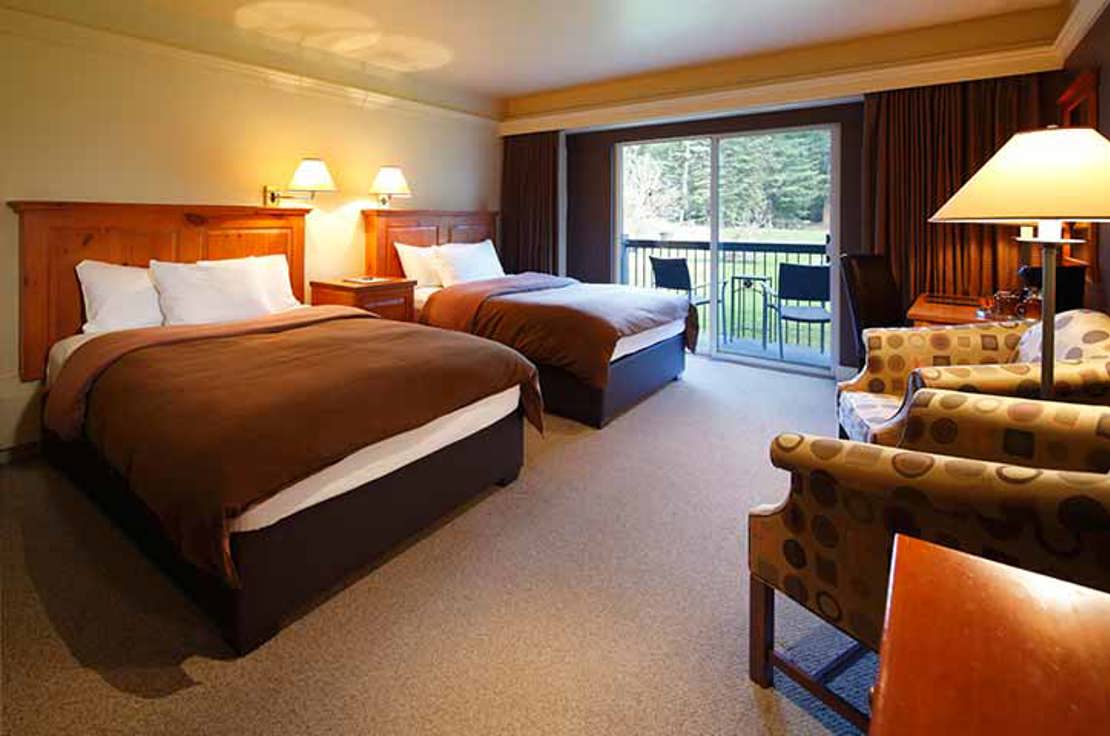 720x480-deer-lodge-indoor-heritage-double-room-1.jpg