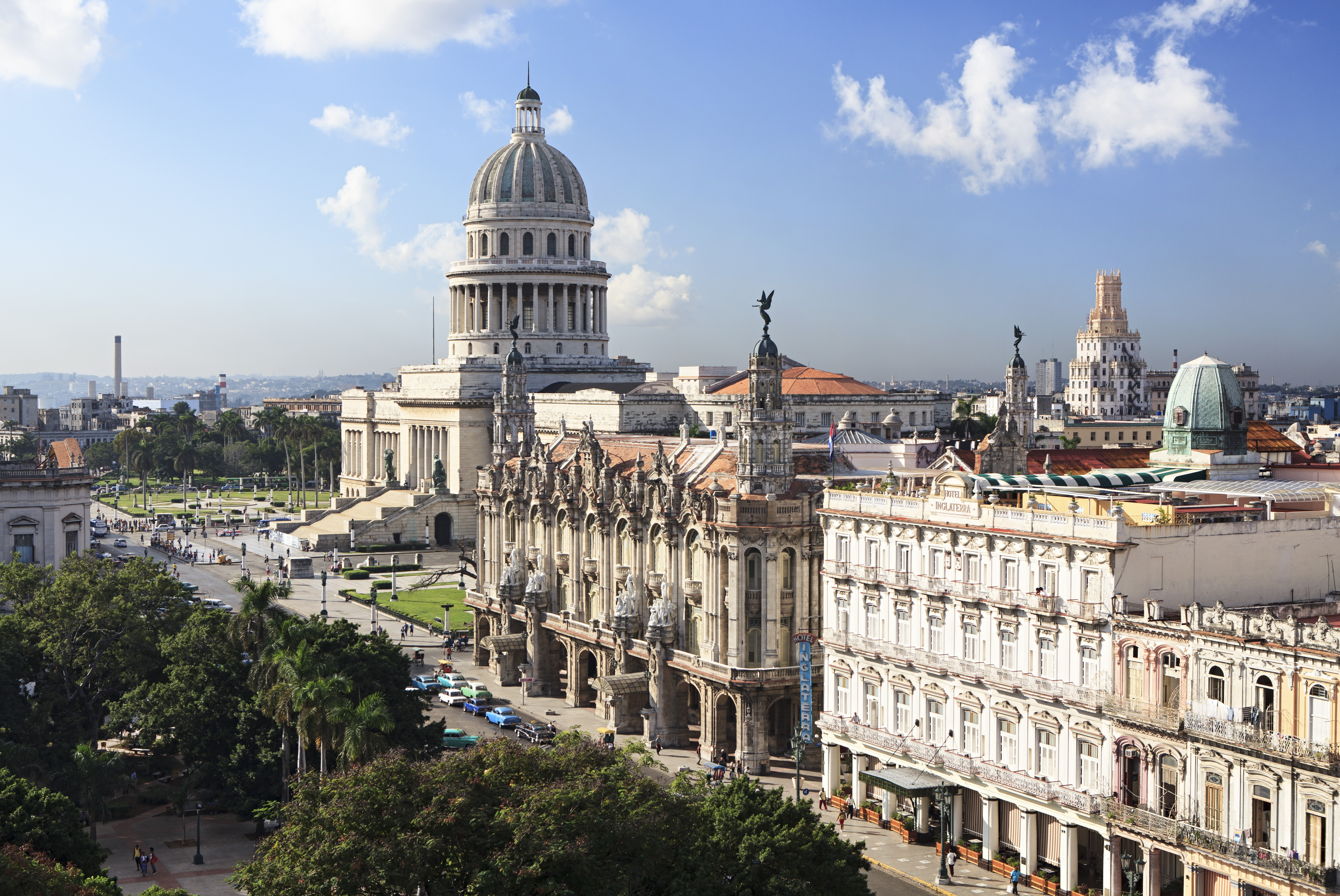 Capitolio and Grand Theater of Havana_120867808.jpg