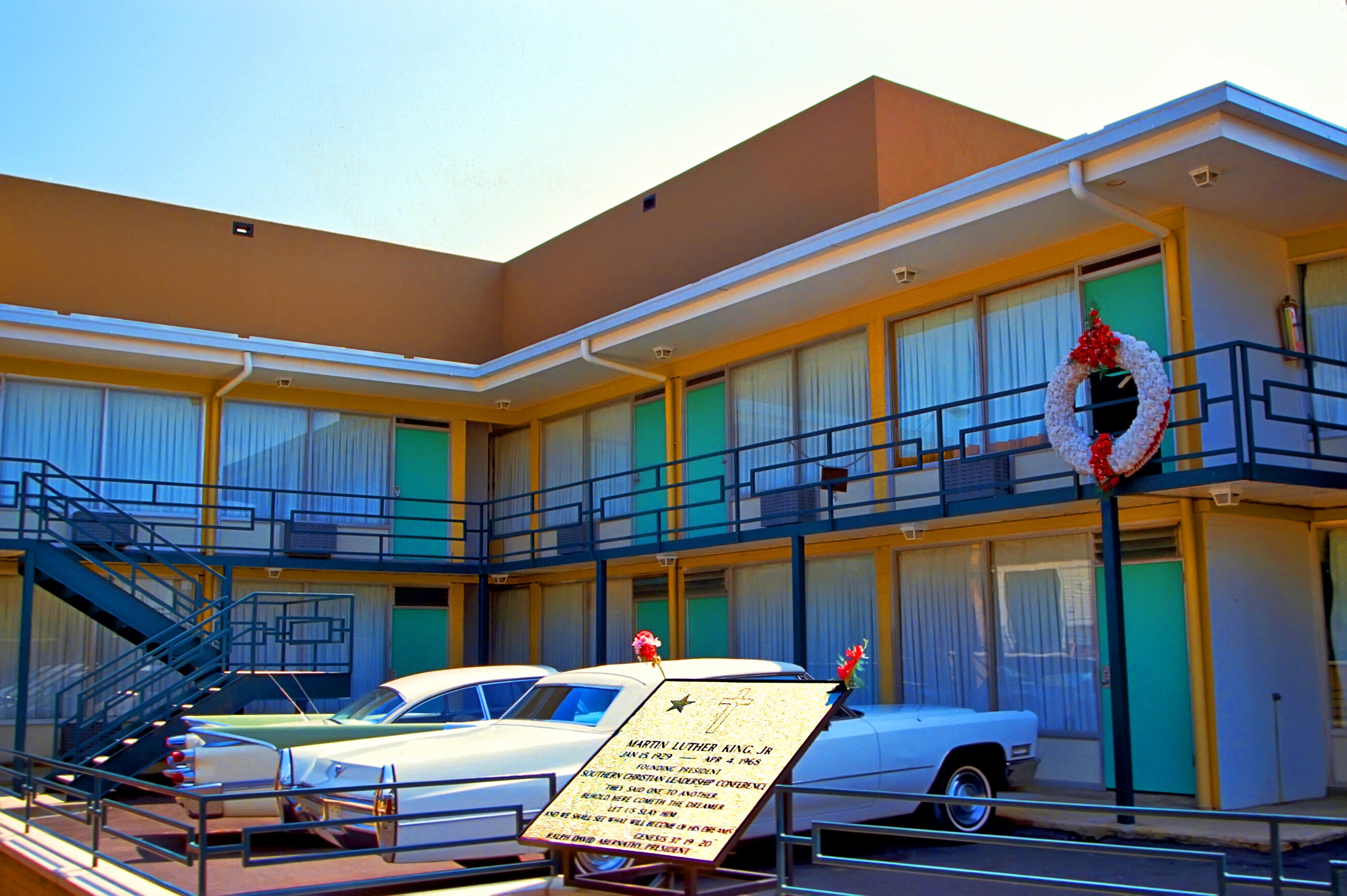 Shutterstock 2440680813 Memphis. Tennessee Lorraine Motel National Civil Rights Museum With Autos Martin Luther King Assassination Location. Created 04.01.23