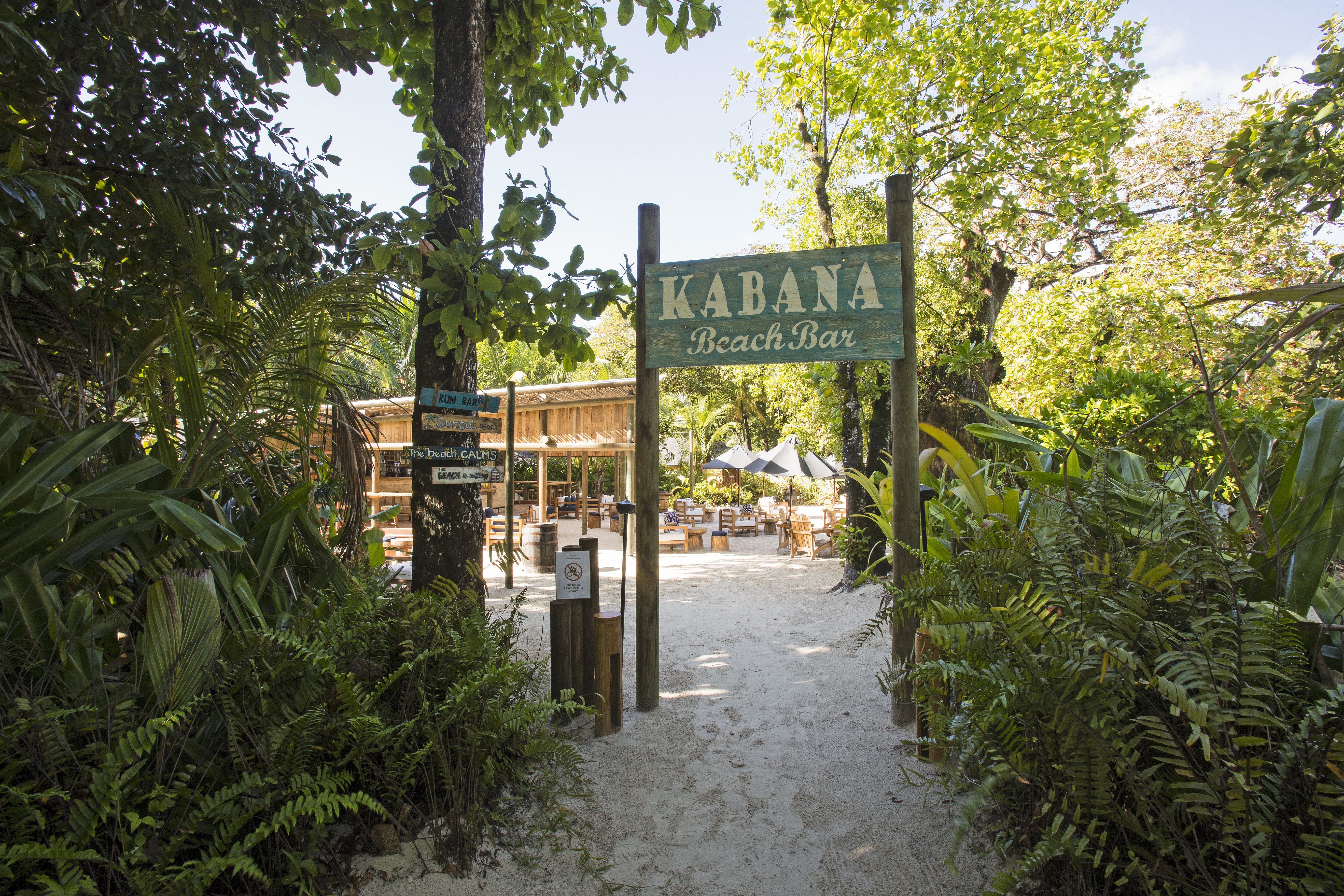 Constance Ephelia Restaurants And Bars Kabana Bar 13