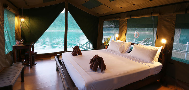 KHAO SOK - I overnatter hos Elephant Hills i et hyggeligt indrettet telt på Cheow Larn søen, hvor oplevelserne venter lige udenfor teltdøren, Check Point Travel