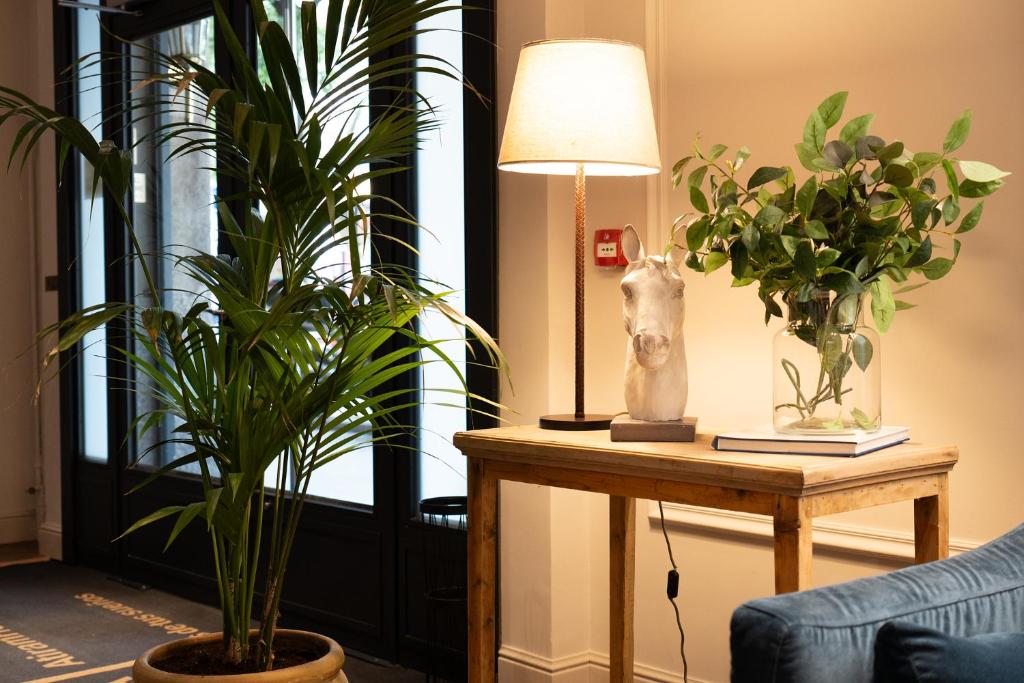 Hotel Mesón Castilla (10)