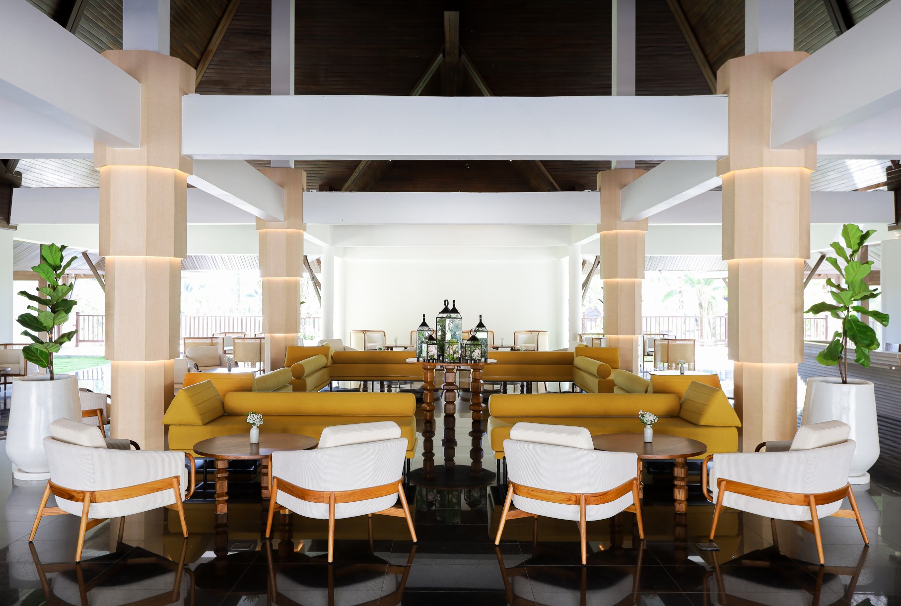 Lobby 2