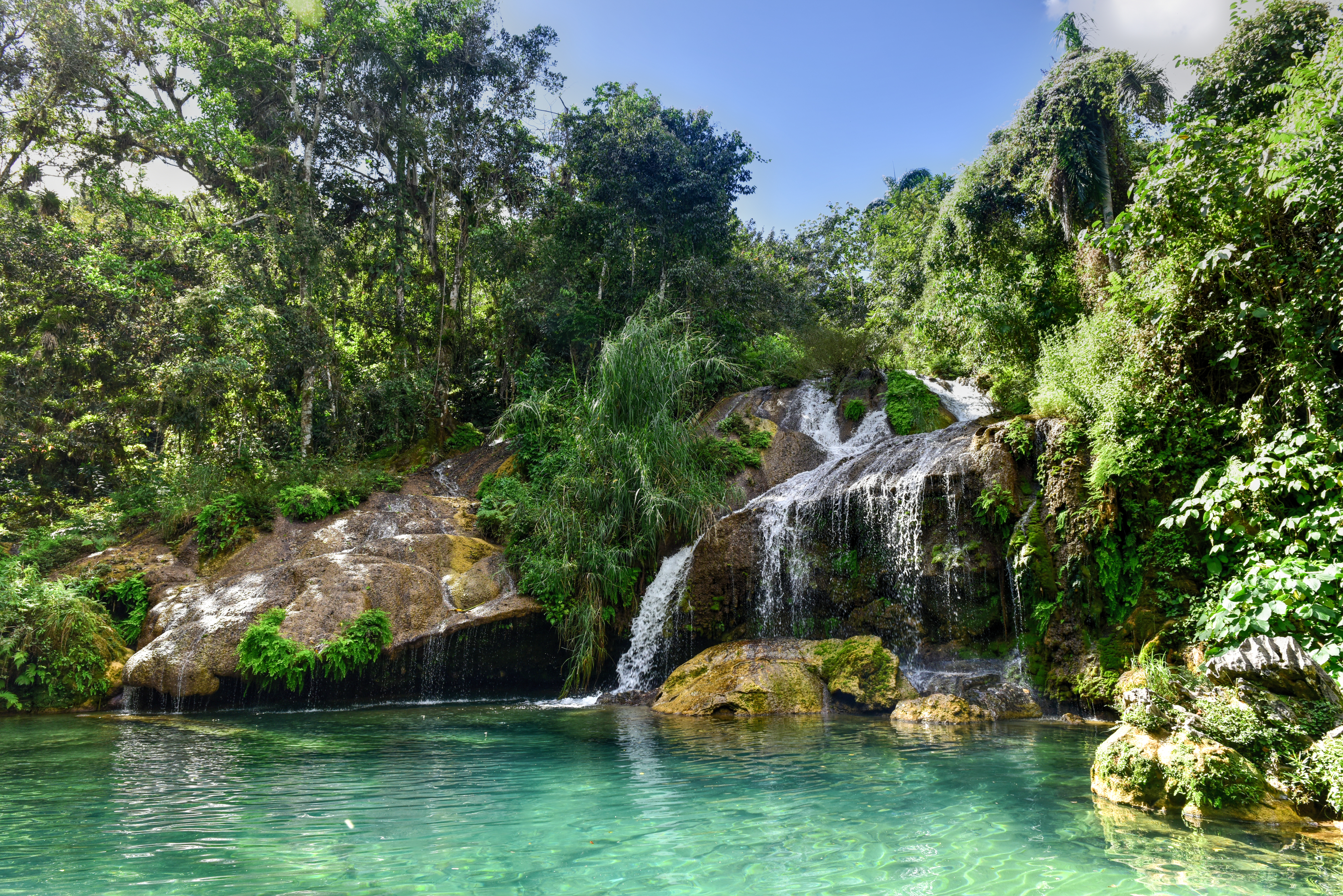 TOPES DE COLLANTES - Ikke langt fra Trinidad finder I naturparken Topes de Collantes.