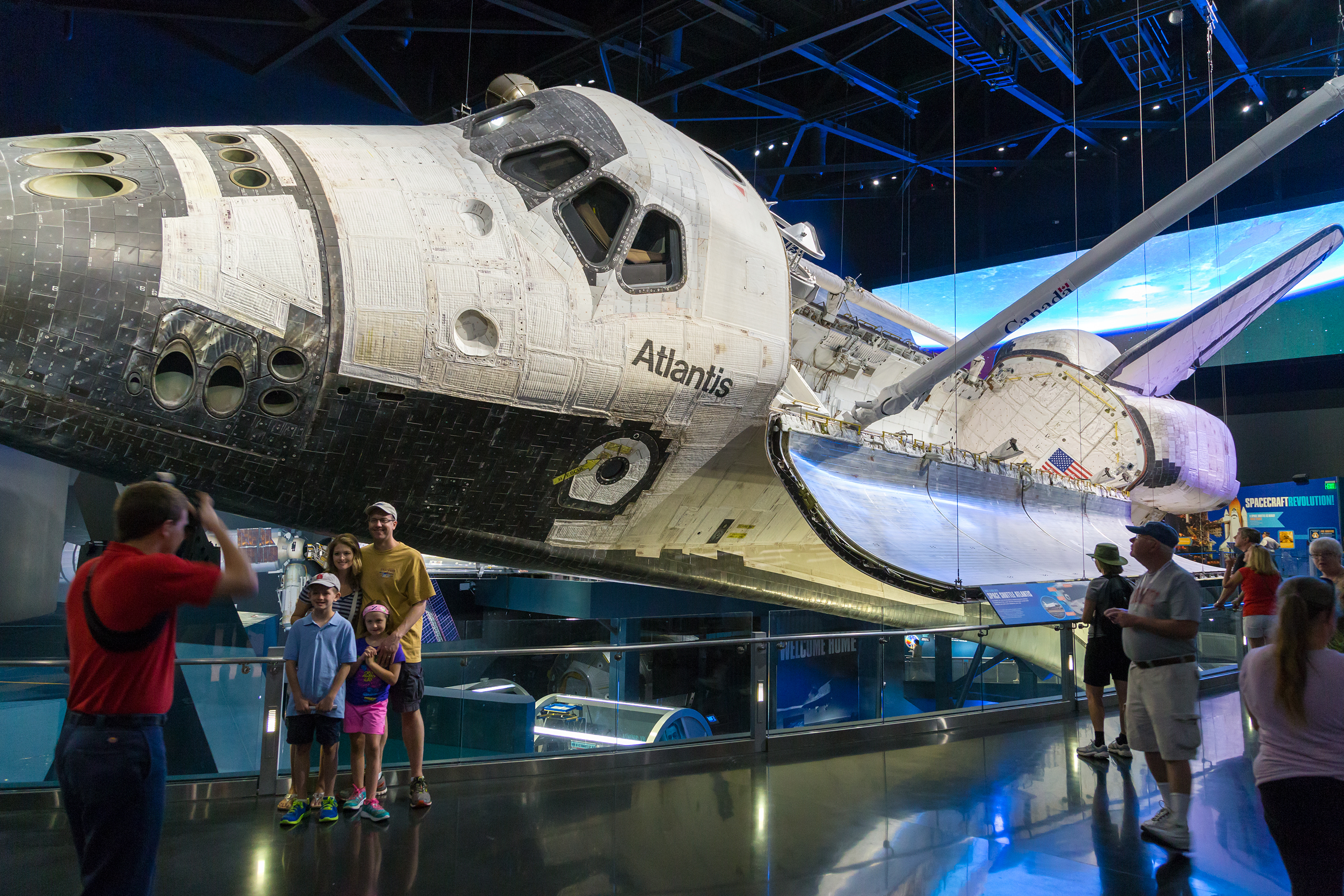 KENNEDY SPACE CENTER - Tag til Kennedy Space Center og få et indblik i astronauternes liv og den amerikanske rumhistorie.