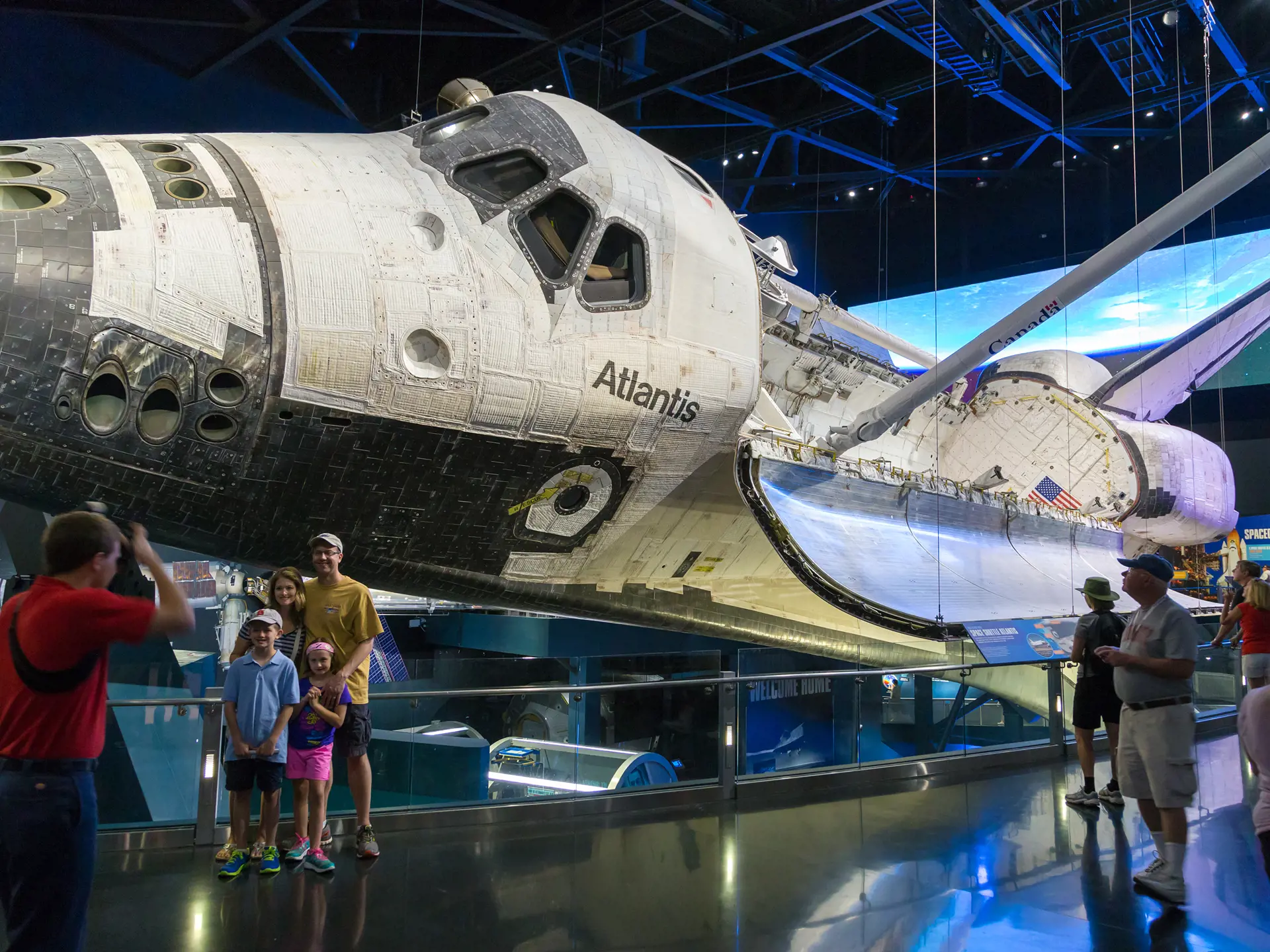 KENNEDY SPACE CENTER - Tag til Kennedy Space Center og få et indblik i astronauternes liv og den amerikanske rumhistorie.
