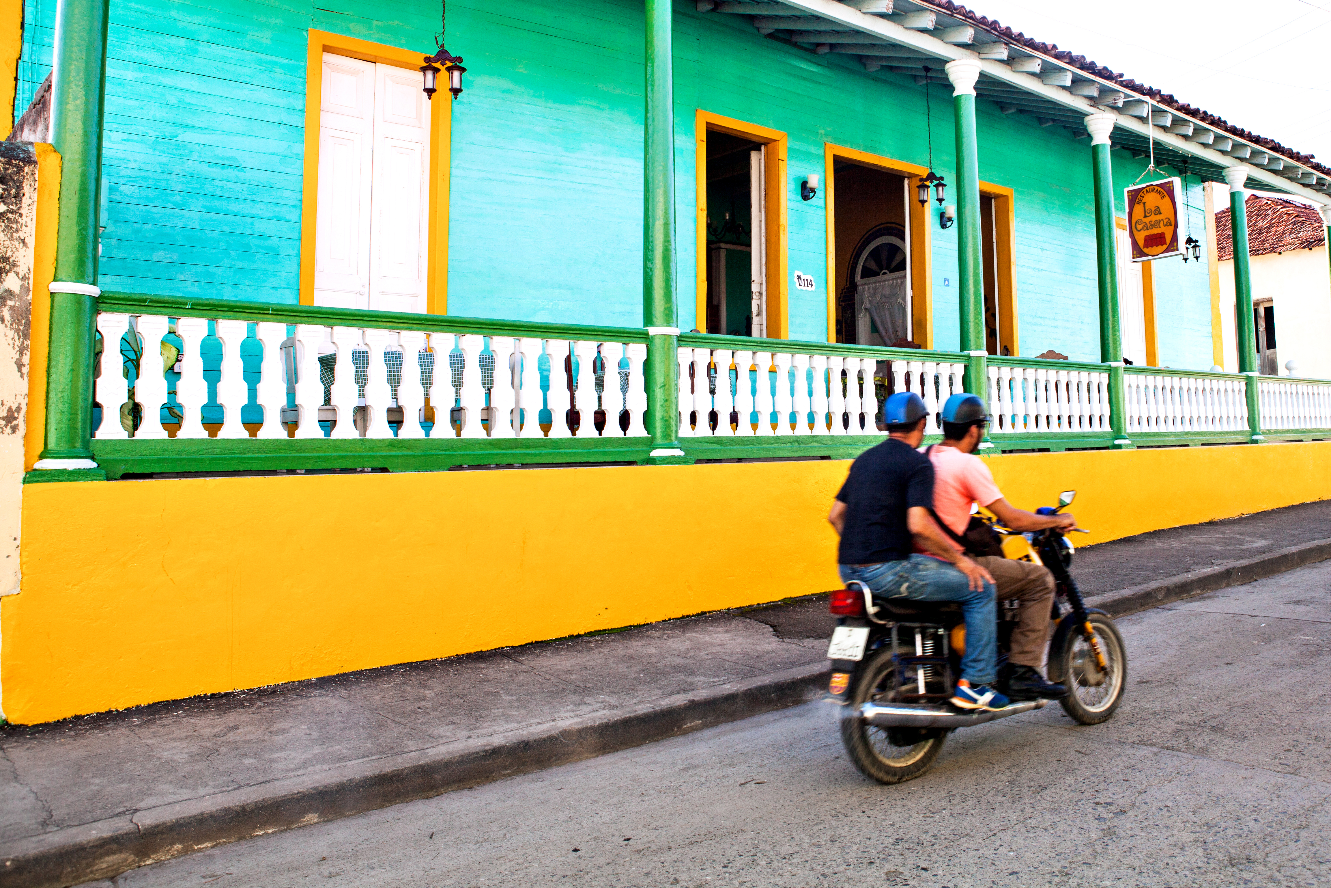 CUBAEVENTYR - Tag på denne rejse og oplev nogle af de allermest interessante og uturistede steder i det østlige Cuba.