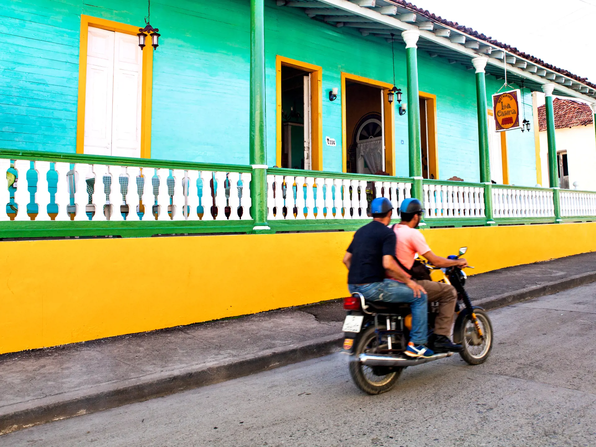 CUBAEVENTYR - Tag på denne rejse og oplev nogle af de allermest interessante og uturistede steder i det østlige Cuba.