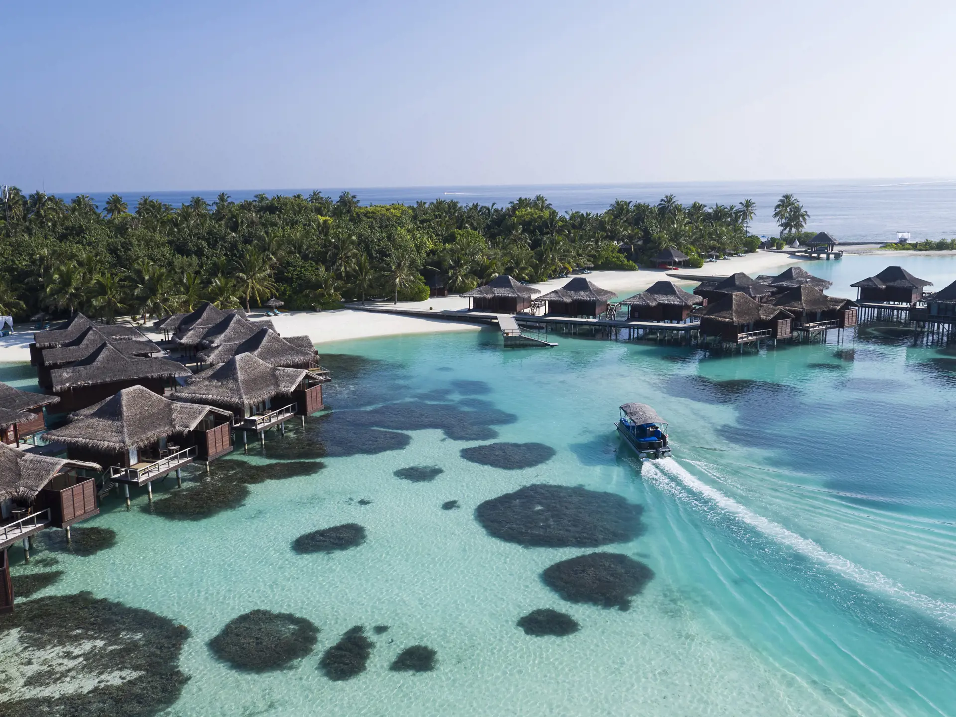 SKØNNE OMGIVELSER - Er I til afslapning i smukke omgivelser, er vores rejser til Maldiverne lige noget for jer.