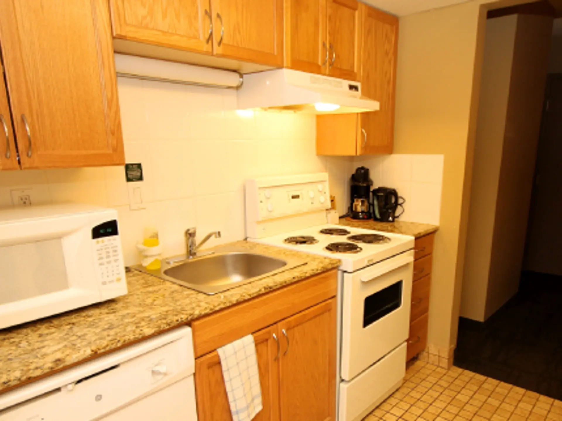 studio-kitchen-510-1.jpg (1)