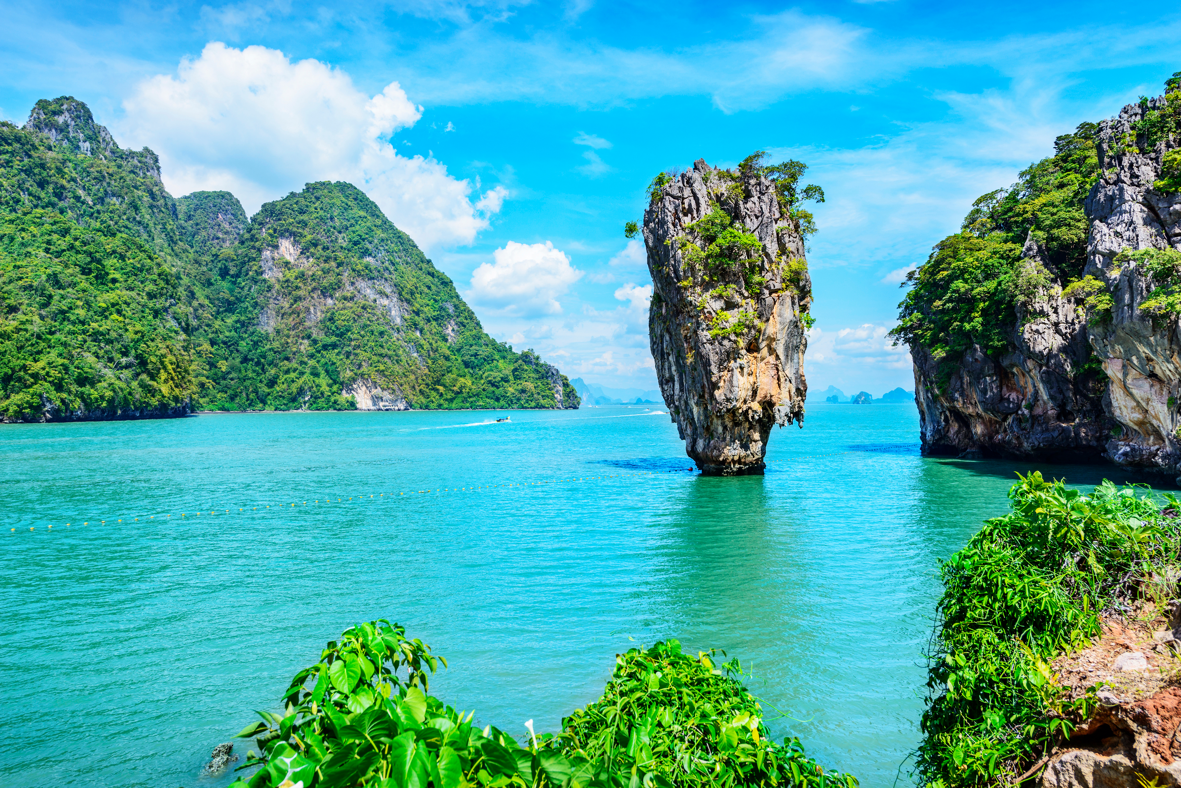Shutterstock 1008402052 (Ao Phang Nga National Park. Located Near Phuket In Thailand. Famous Landmark And Famous Travel Destination.)