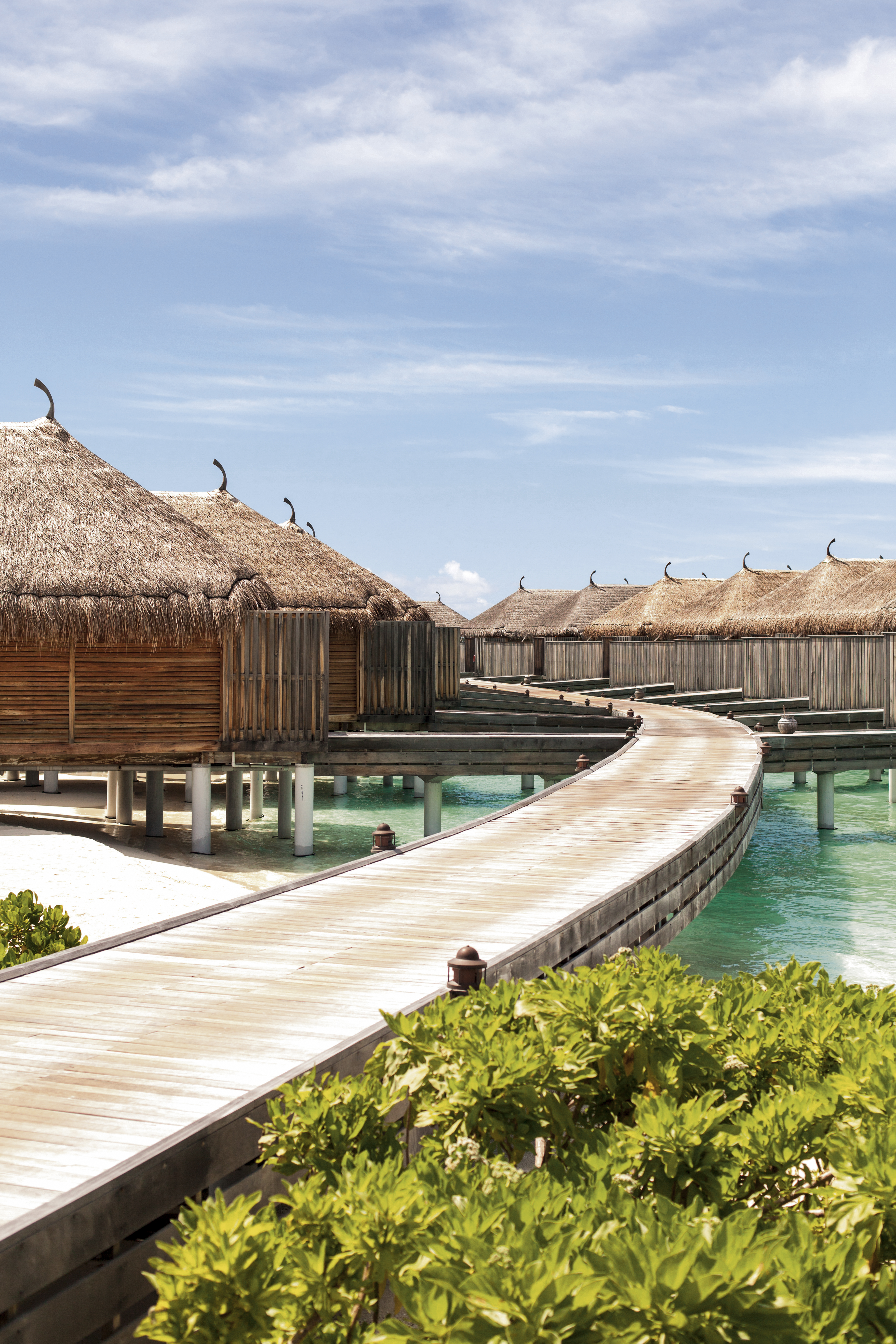 Constance Moofushi Accommodation Senior Water Villa 01