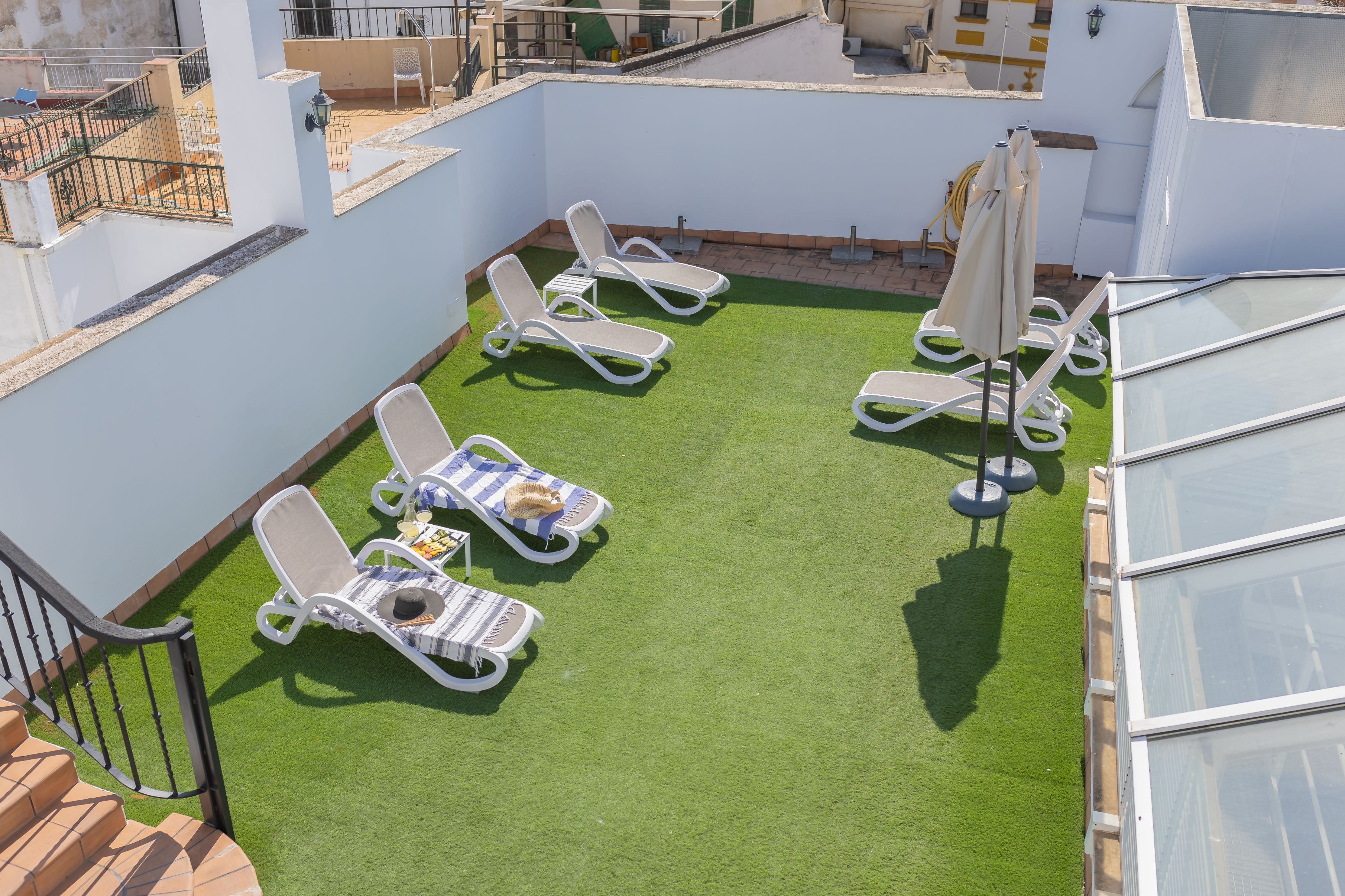 ITACA SEVILLA PISCINA (1)