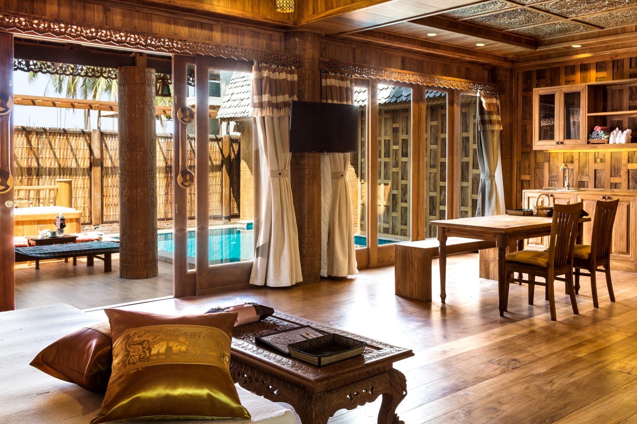 GARDEN POOL SUITE (3)