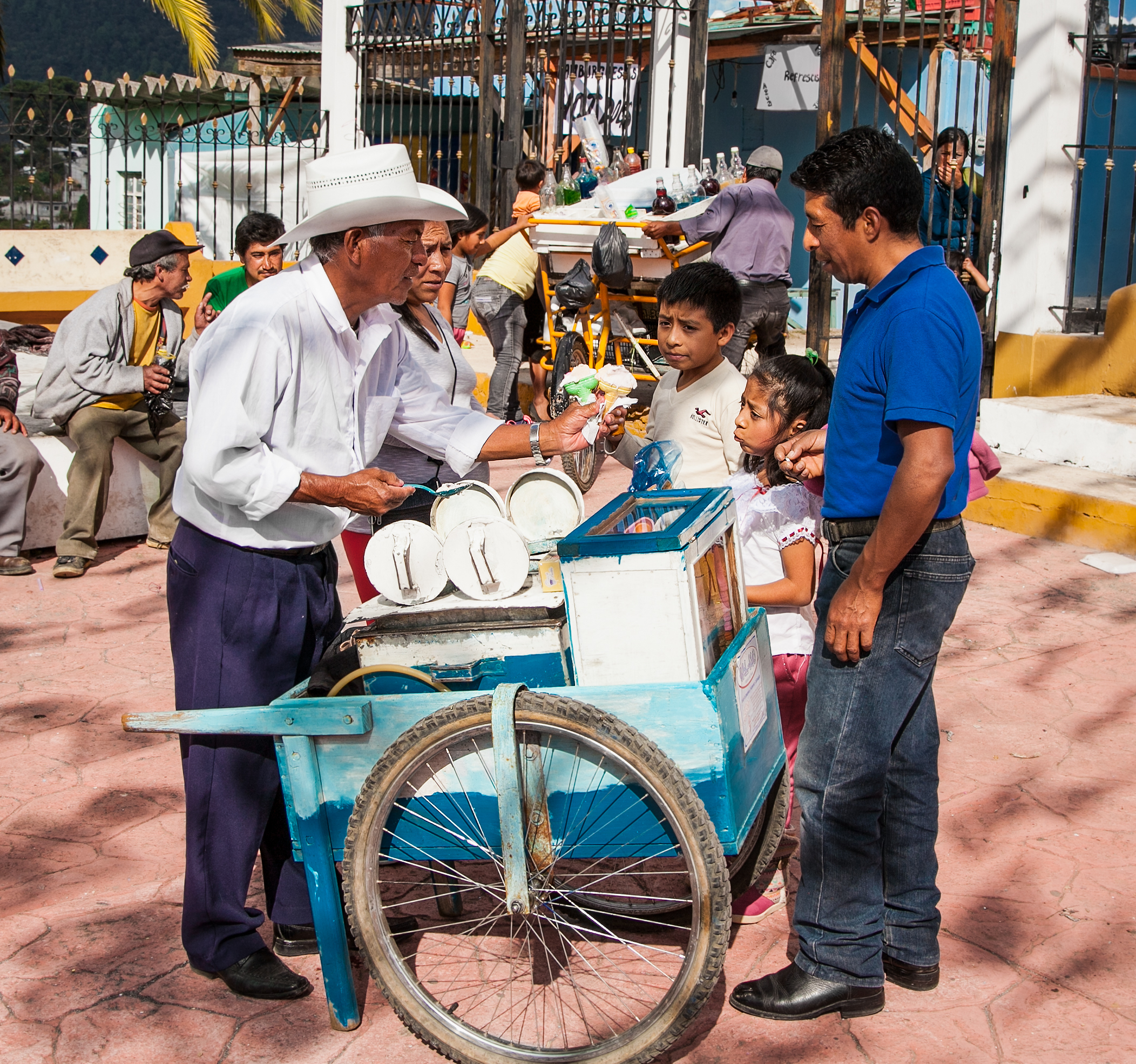 Shutterstock 537148852