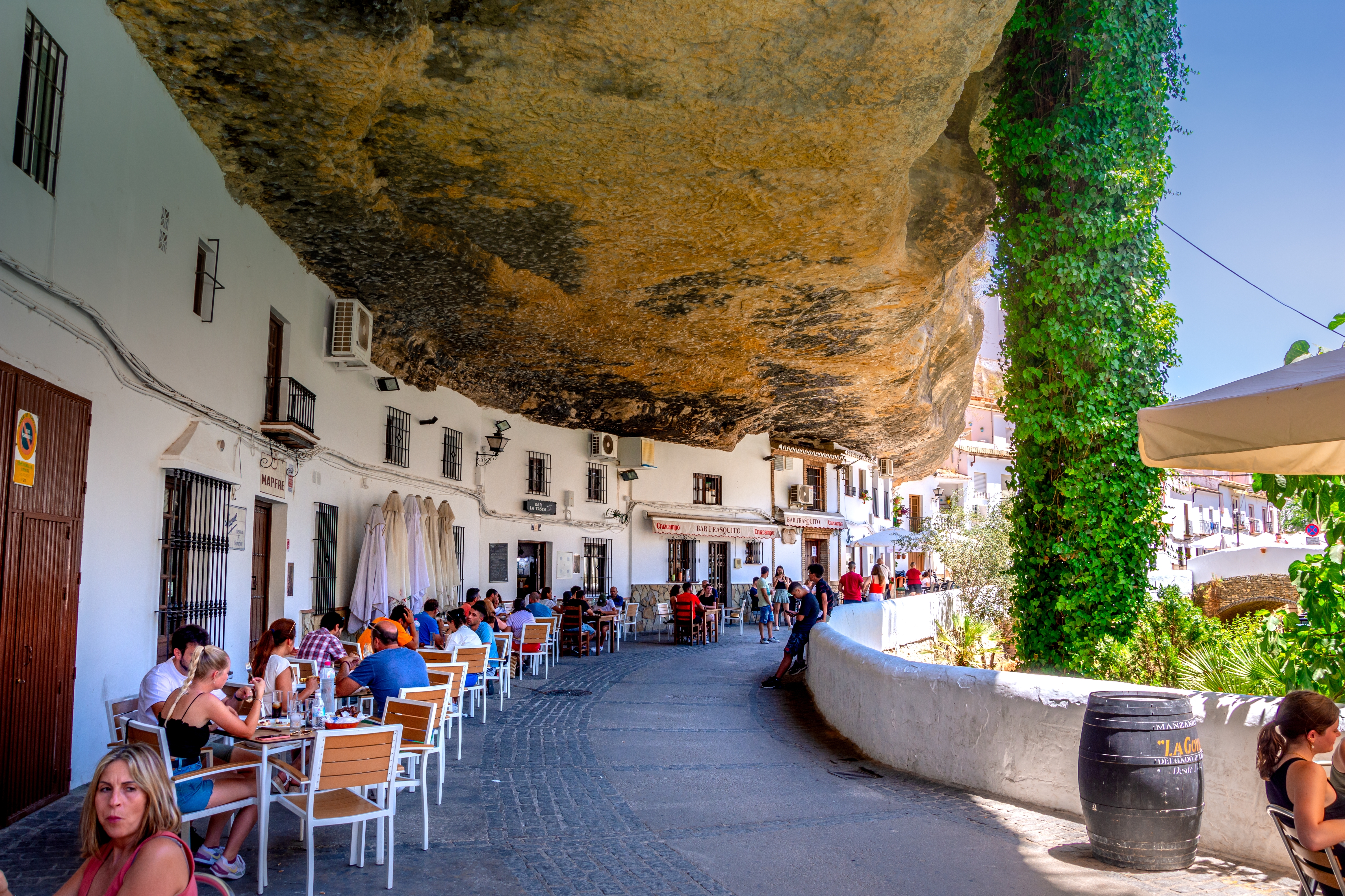 Setenil de las Bodegas