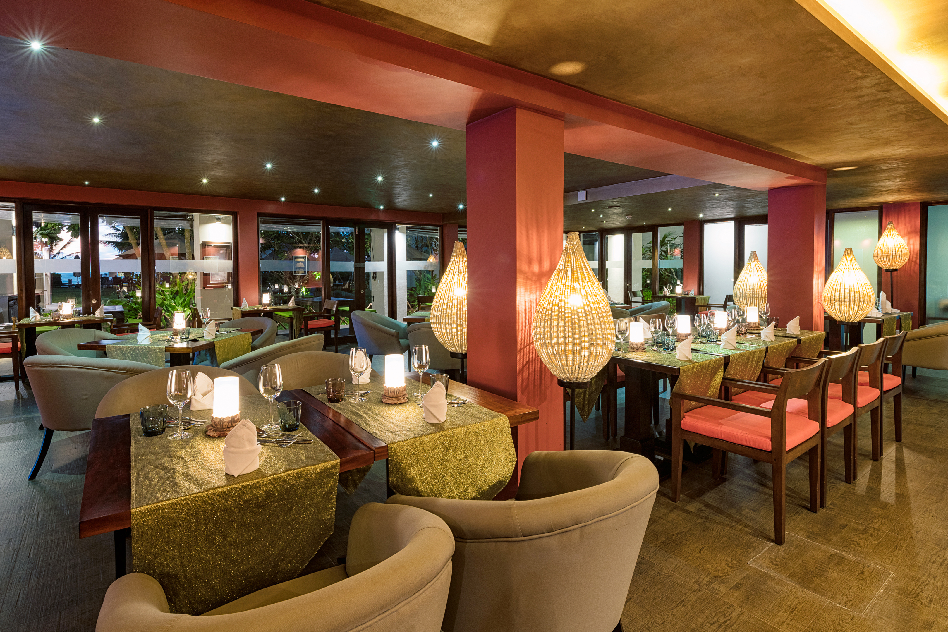 NH Bentota Ceysands Resort Thai Restaurant Dining Area