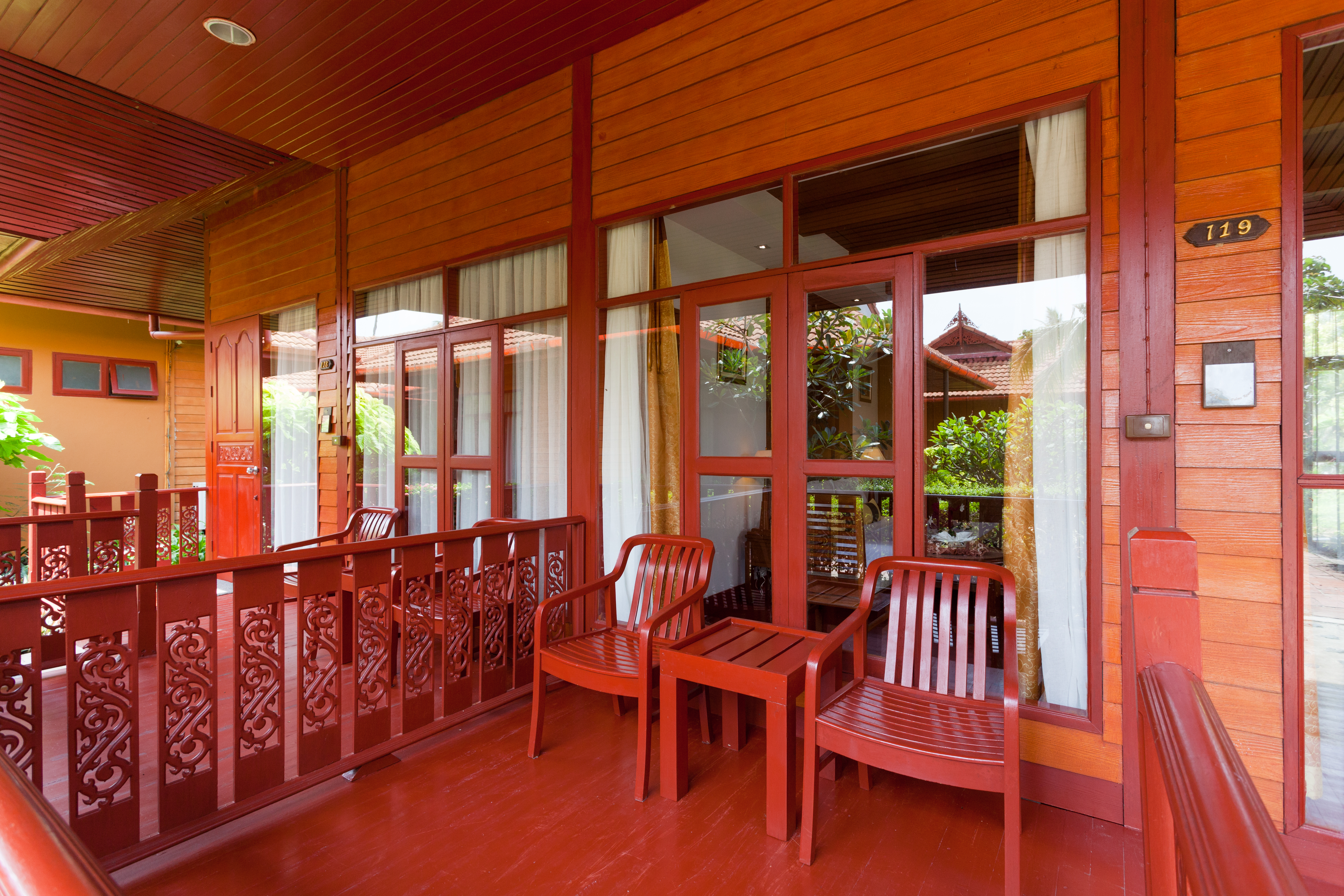 Superior Bungalow 16