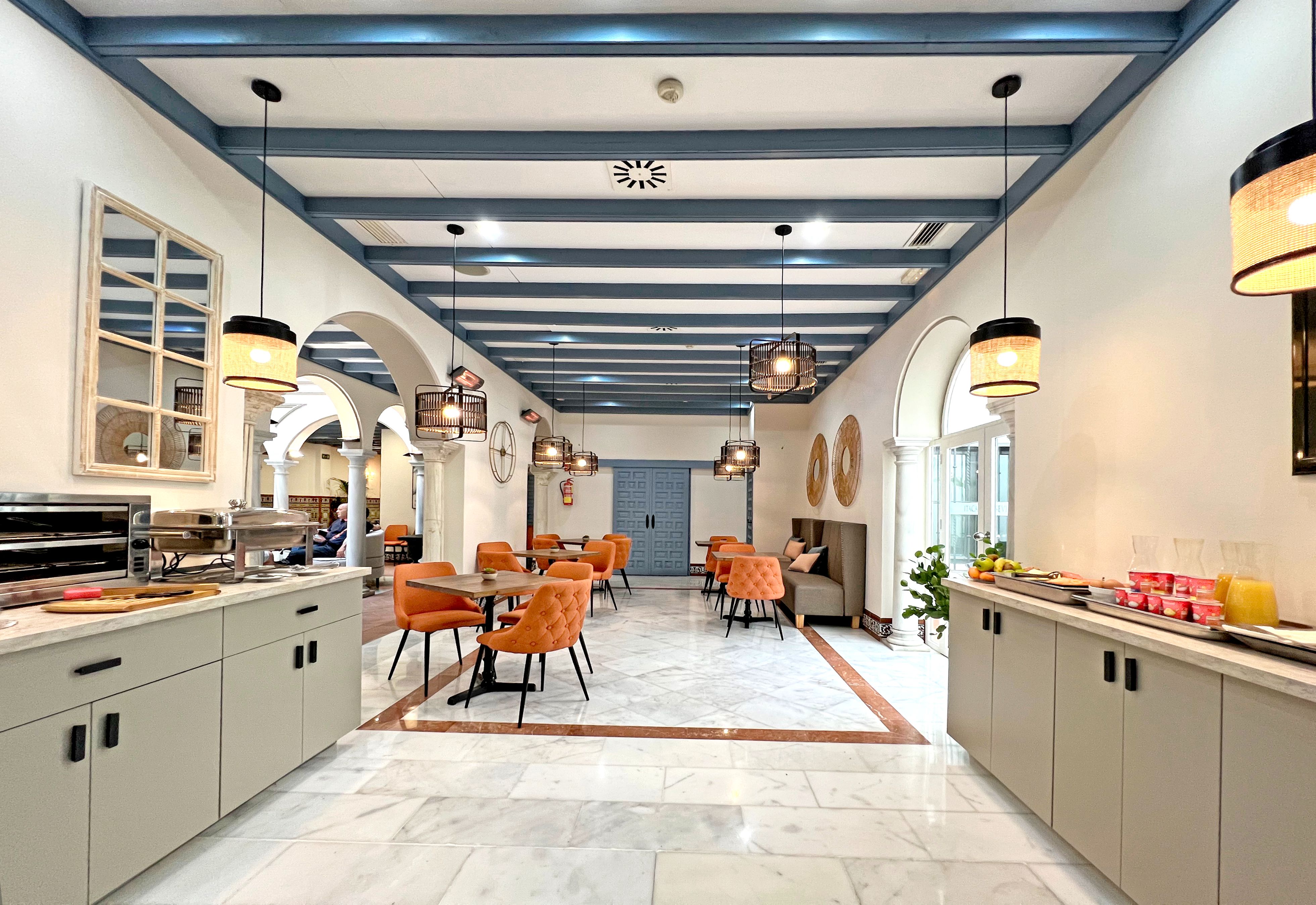 ITACA SEVILLA DESAYUNADOR (1)