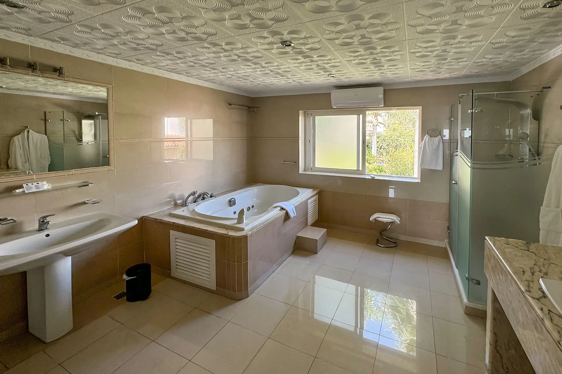 Doble Con Vistas Mar 1920X1440 10R2