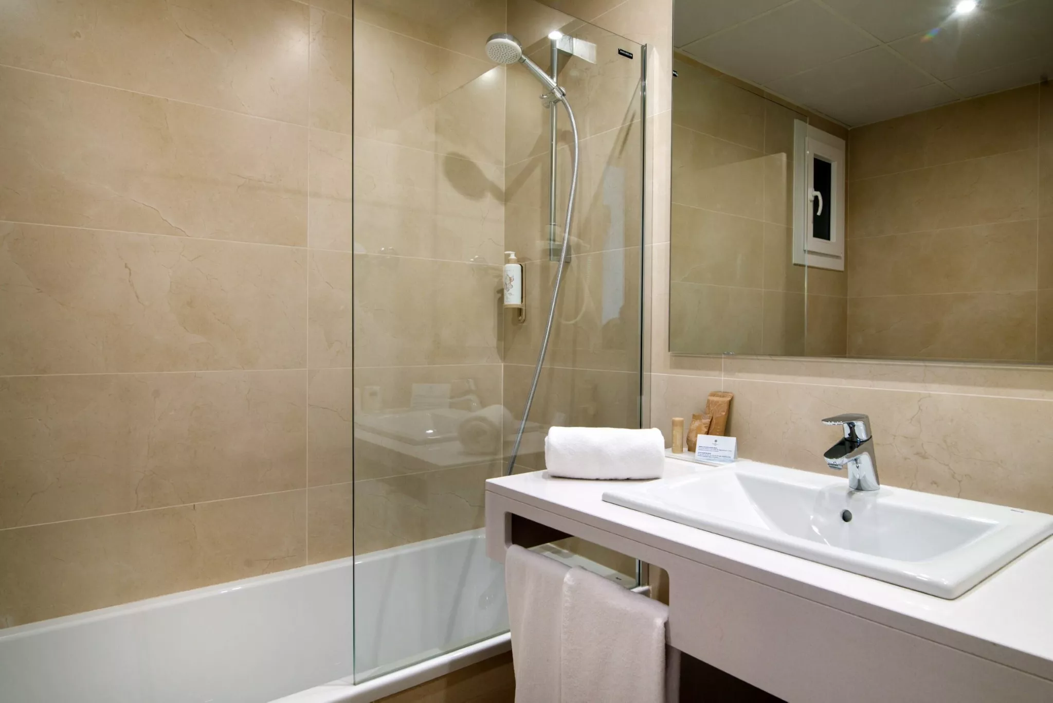 Family Room With Sea View And Terrace 5