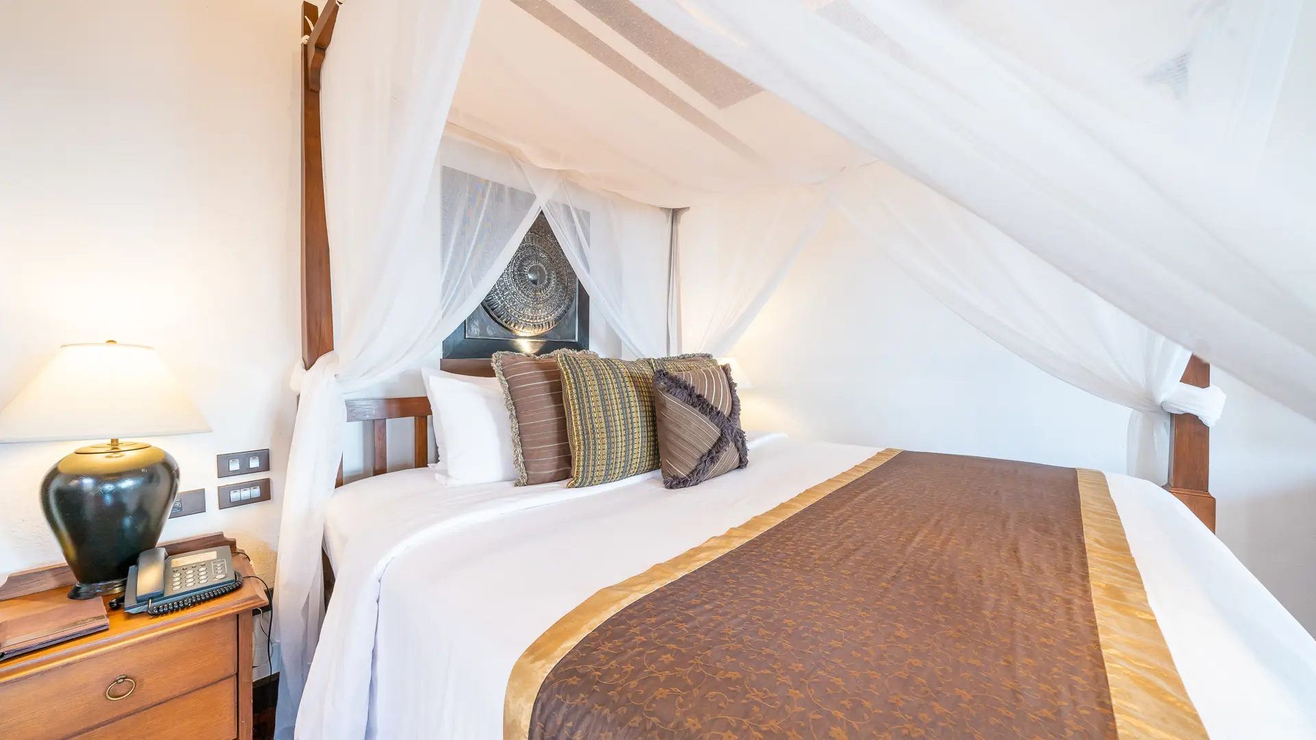 Premier Ocean Hillside Bed 3