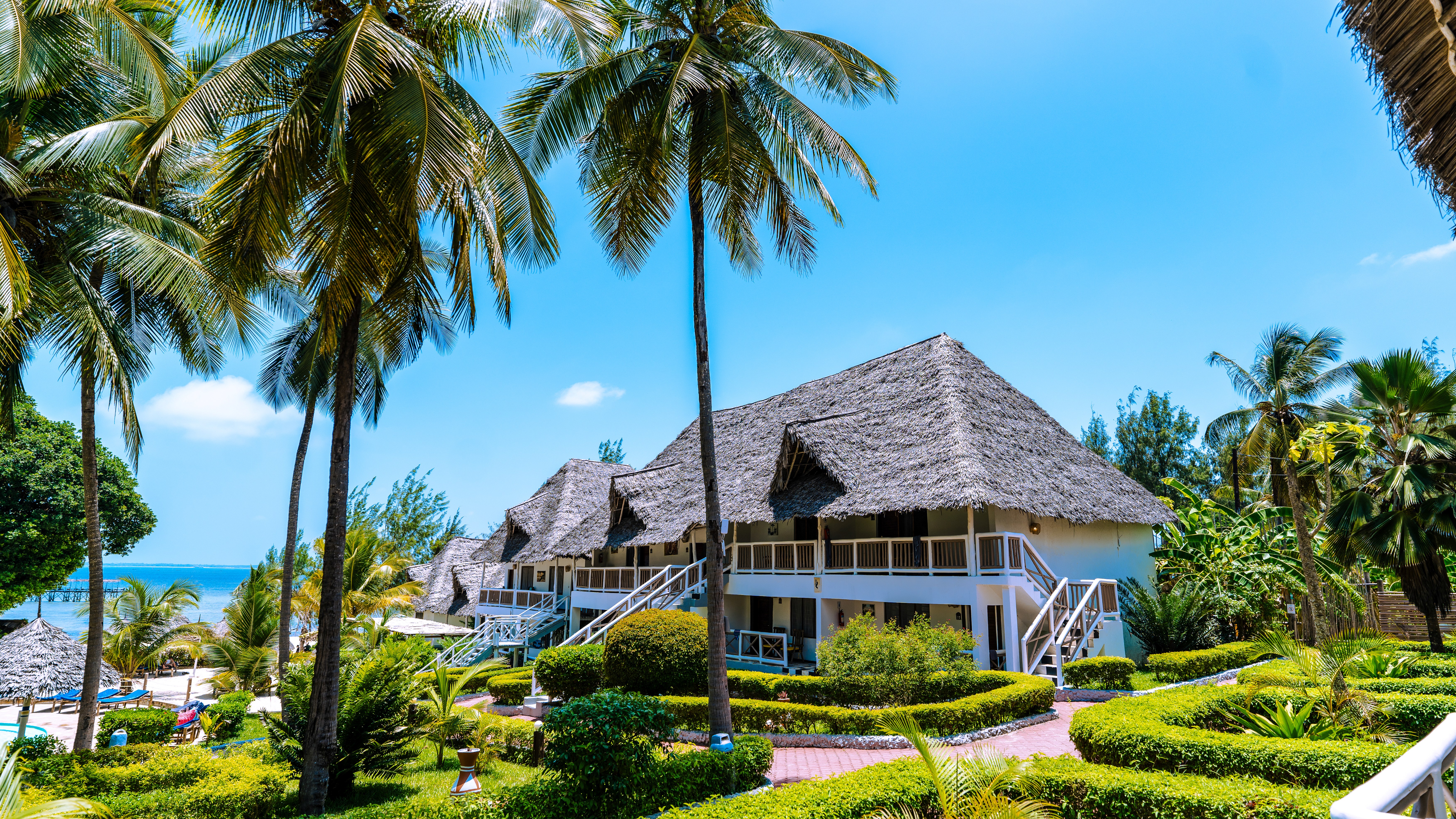 Paradise Beach Resort 54979362156 O