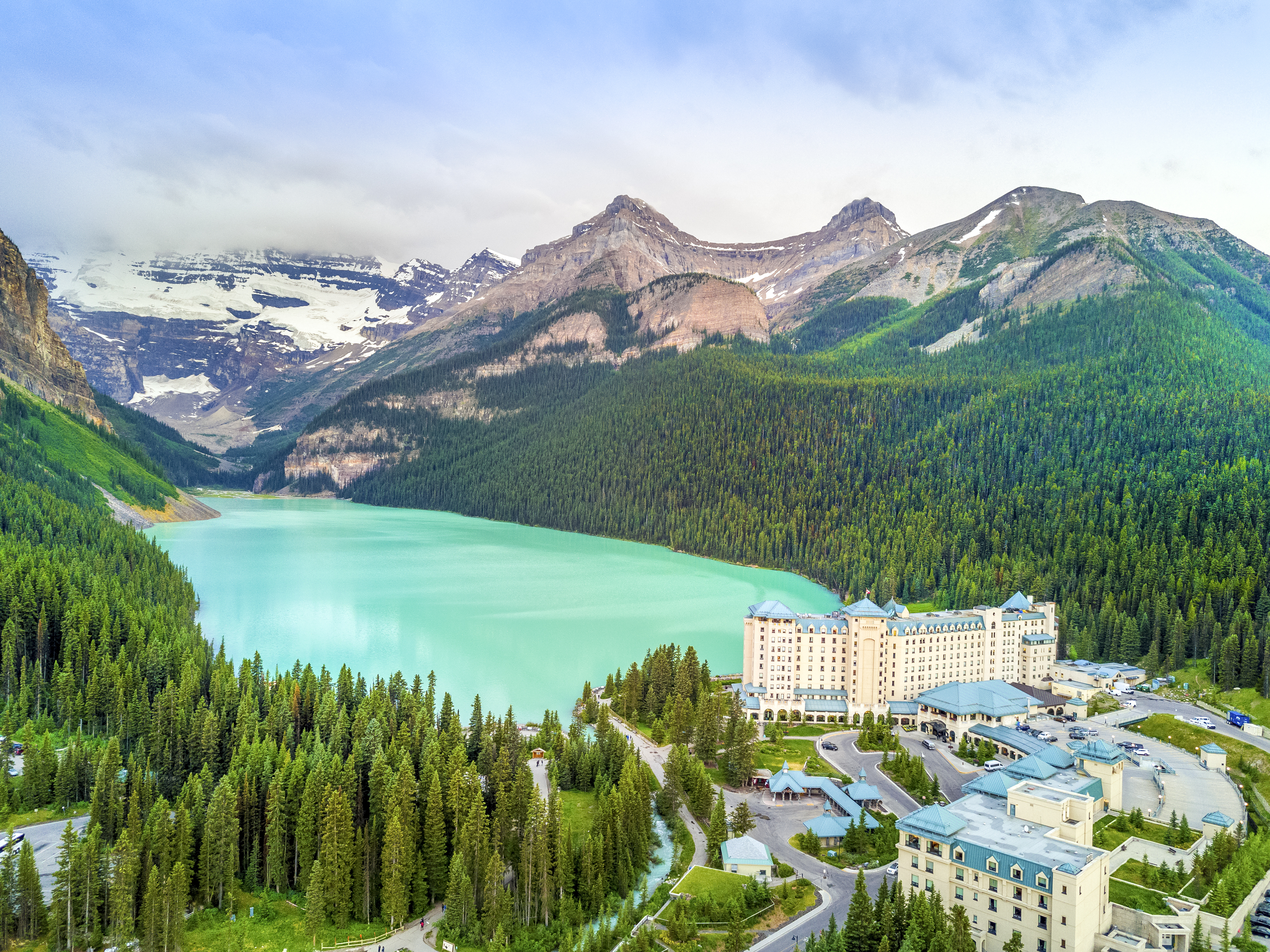 Lake Louise Shutterstock 761172472