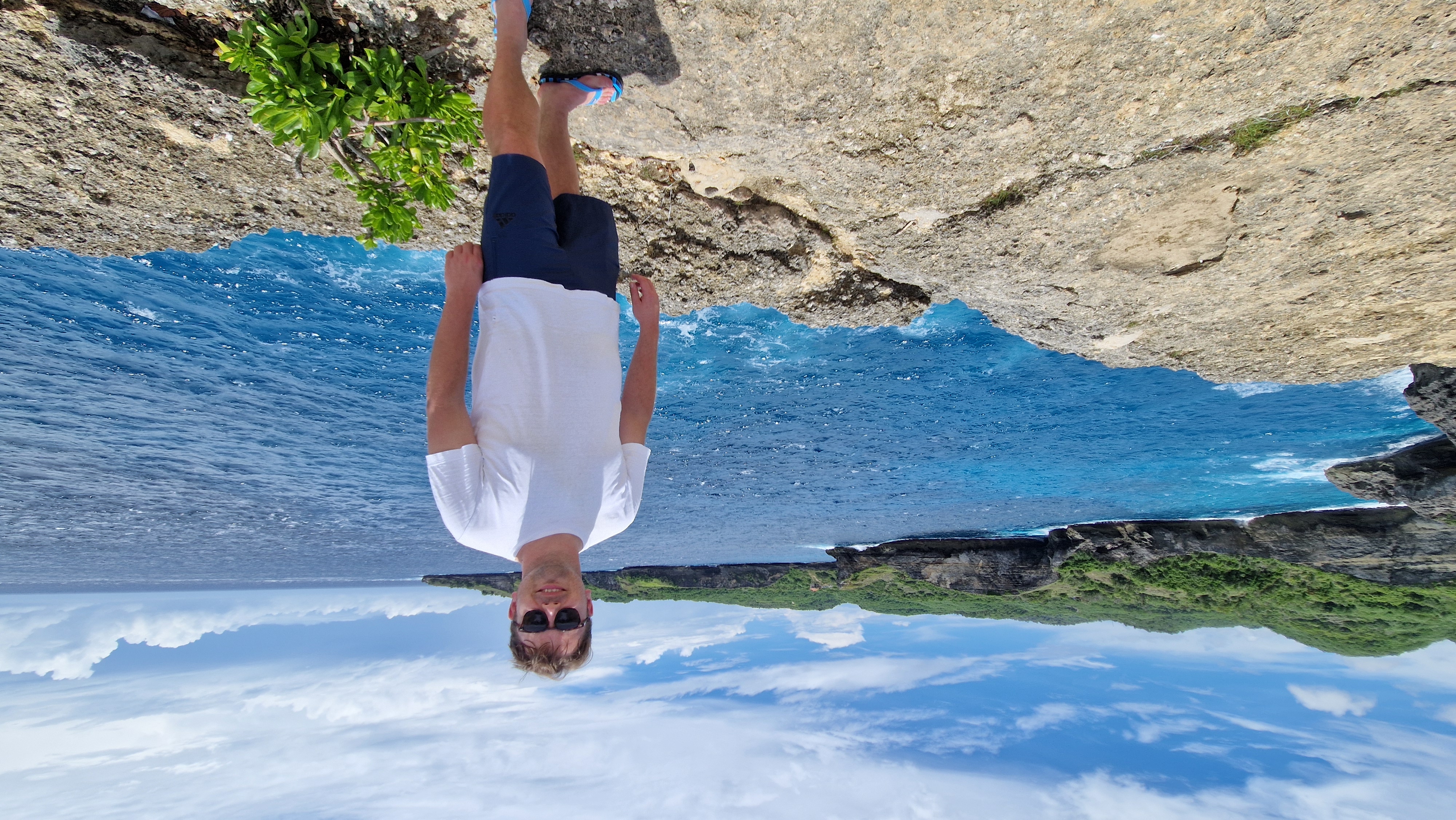 Morten på Nusa Penida, Bali