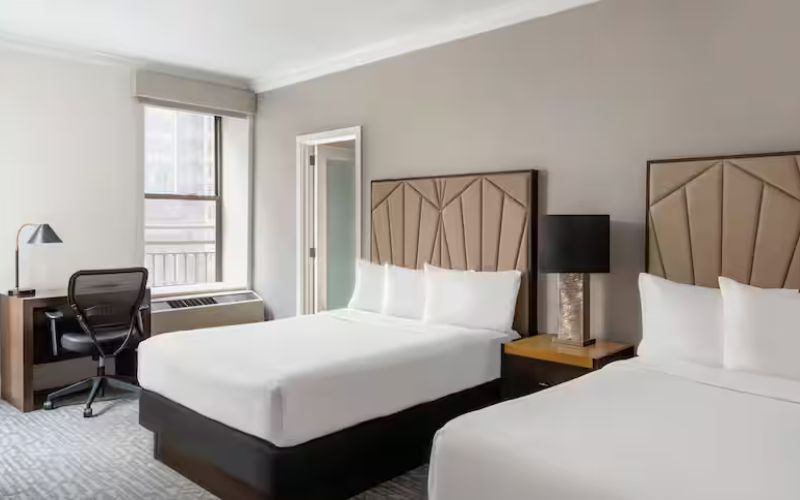 Martinique New York On Broadway Standard 2 Double Beds (1)