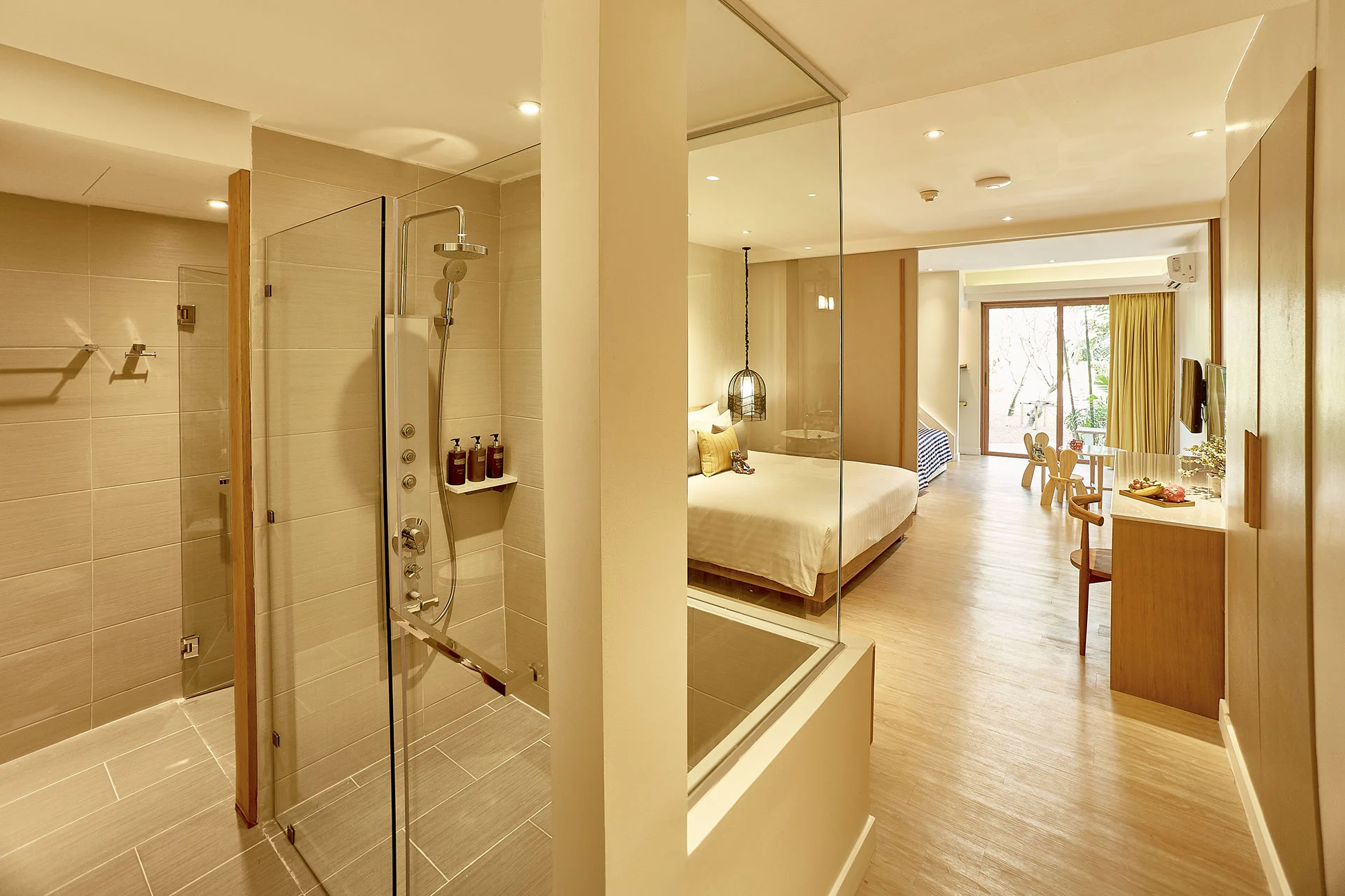 Bandarasamui Accommodation Familyroom04