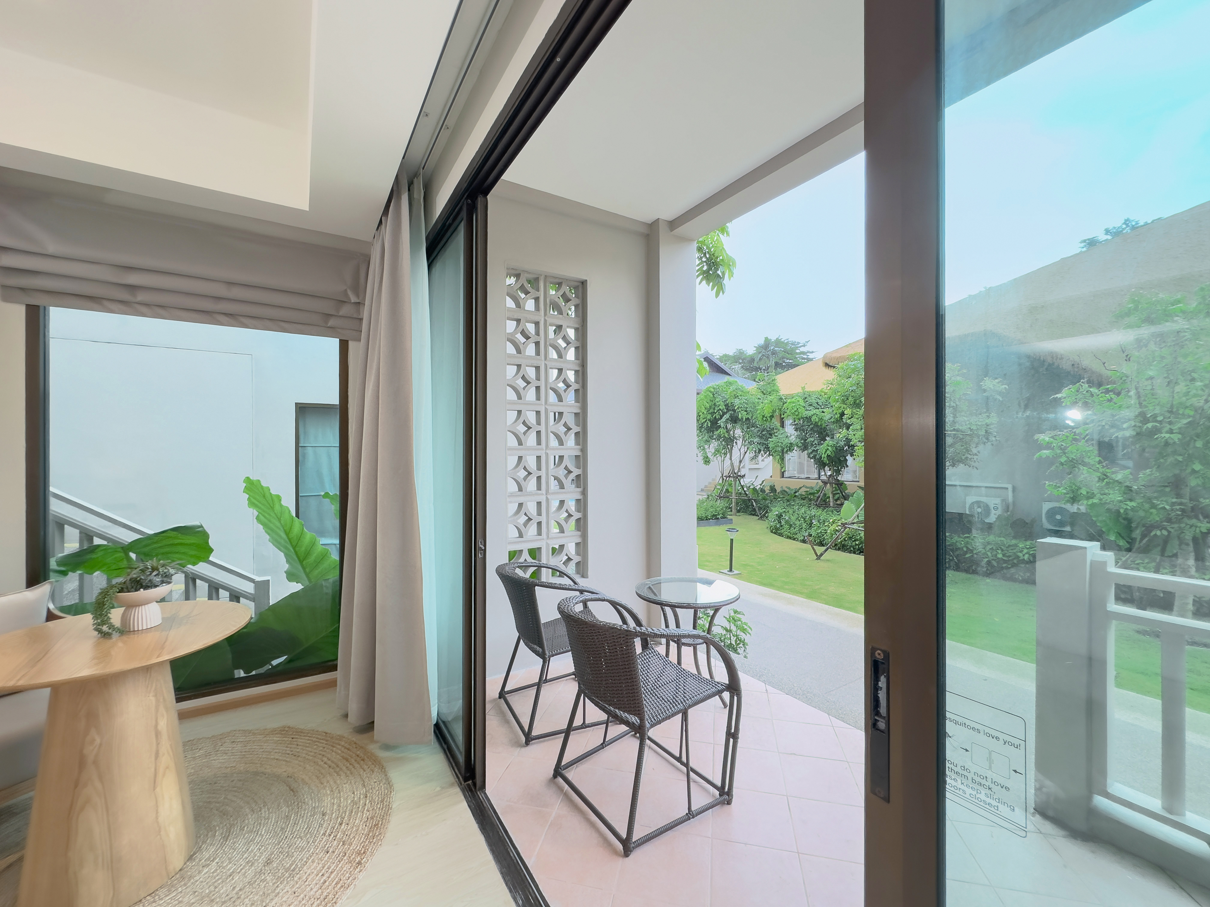 04.Deluxe Garden View