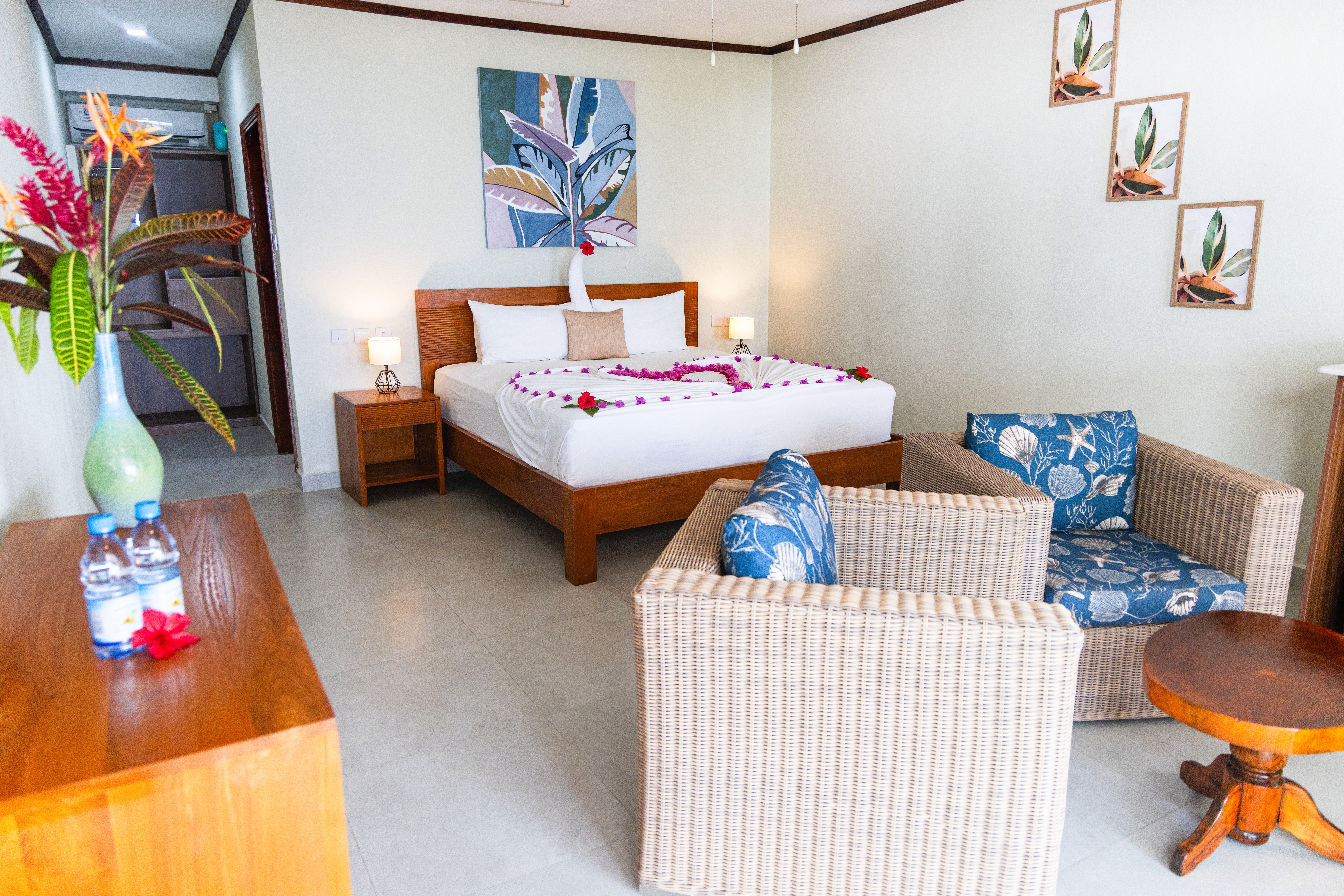 Masonstravel Ansesoleilbeachcomber Superior Room Bedroom