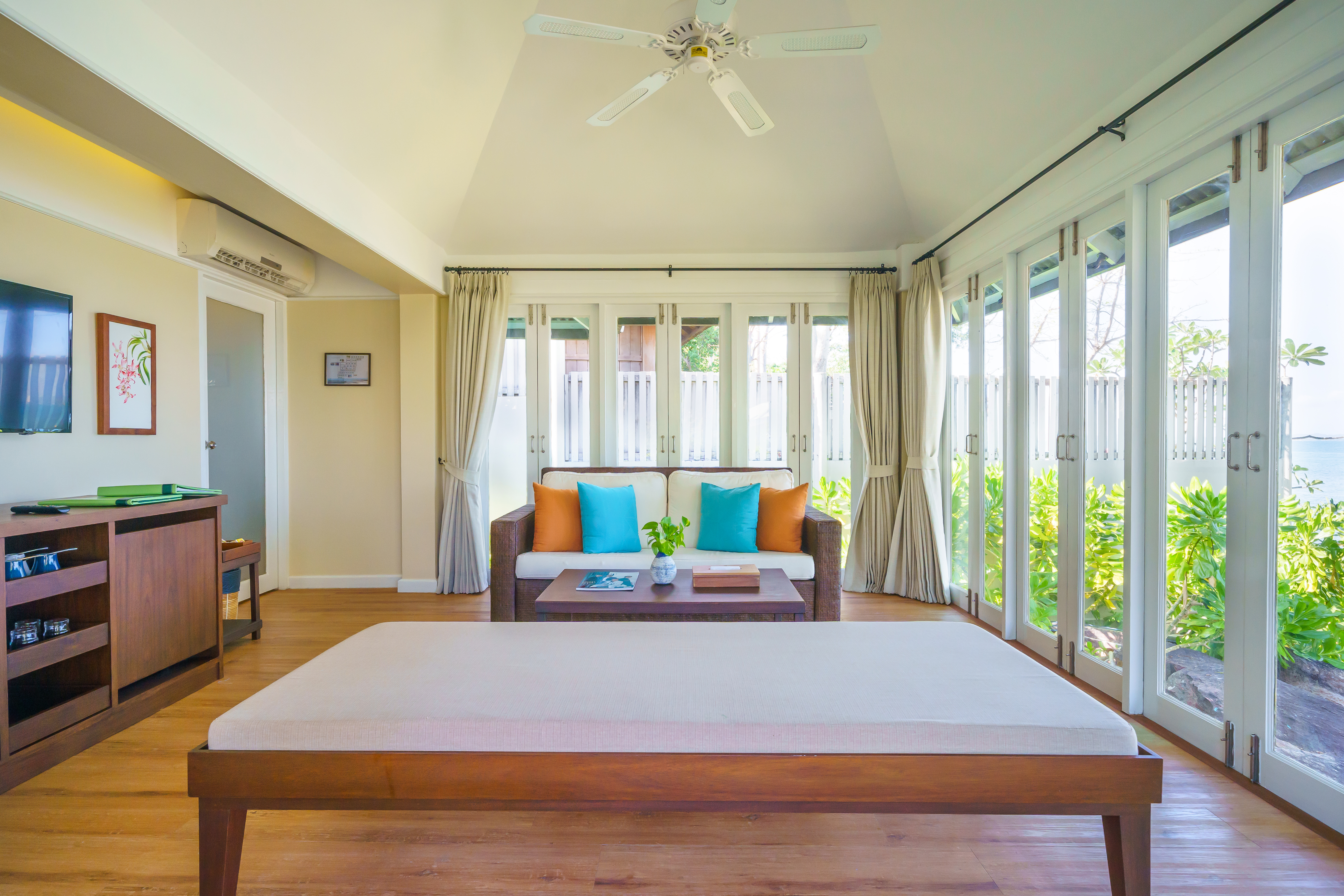 Family Cottage Living Room