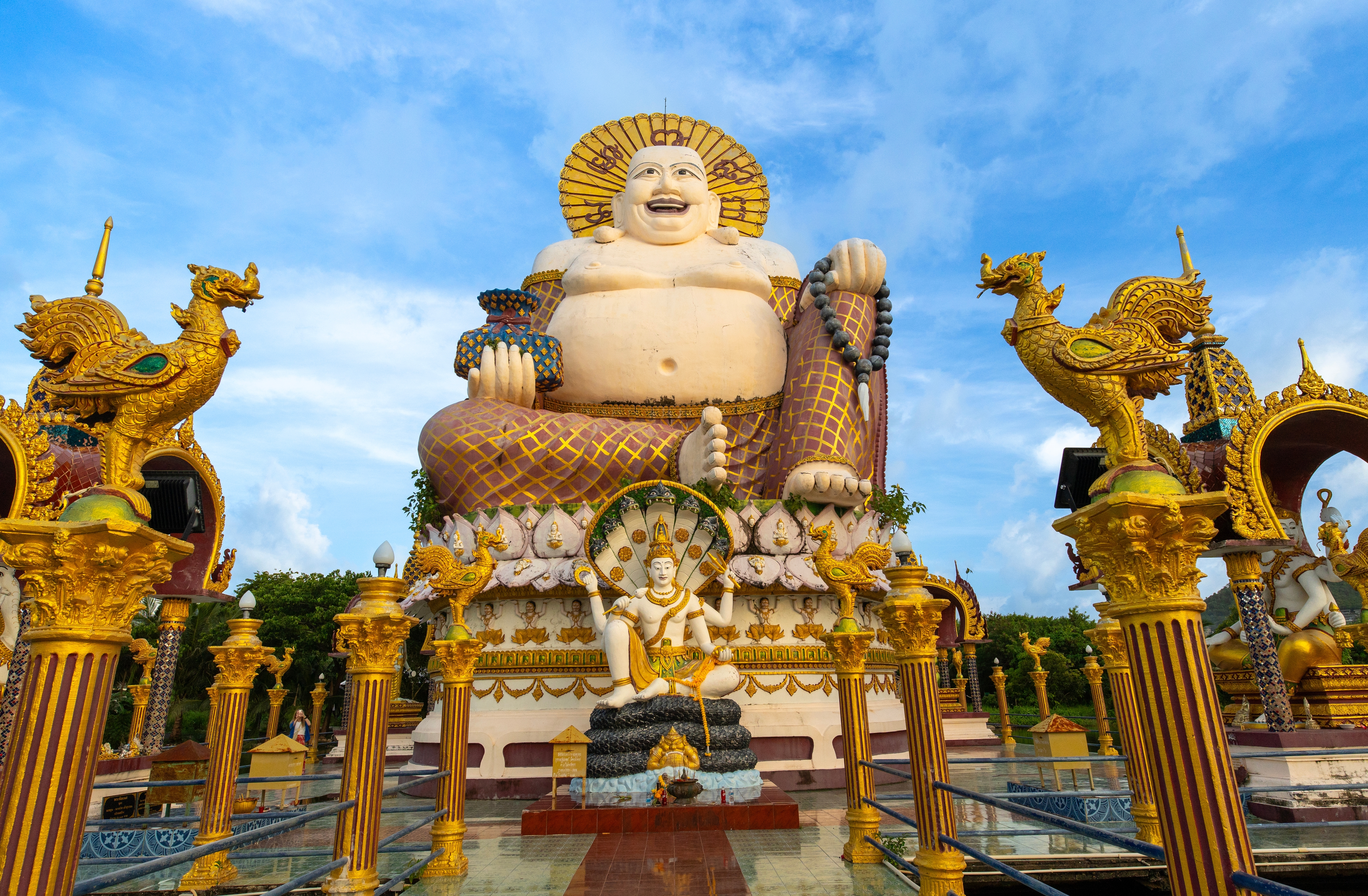 Wat Plai Laem Koh Samui Shutterstock 2556779521