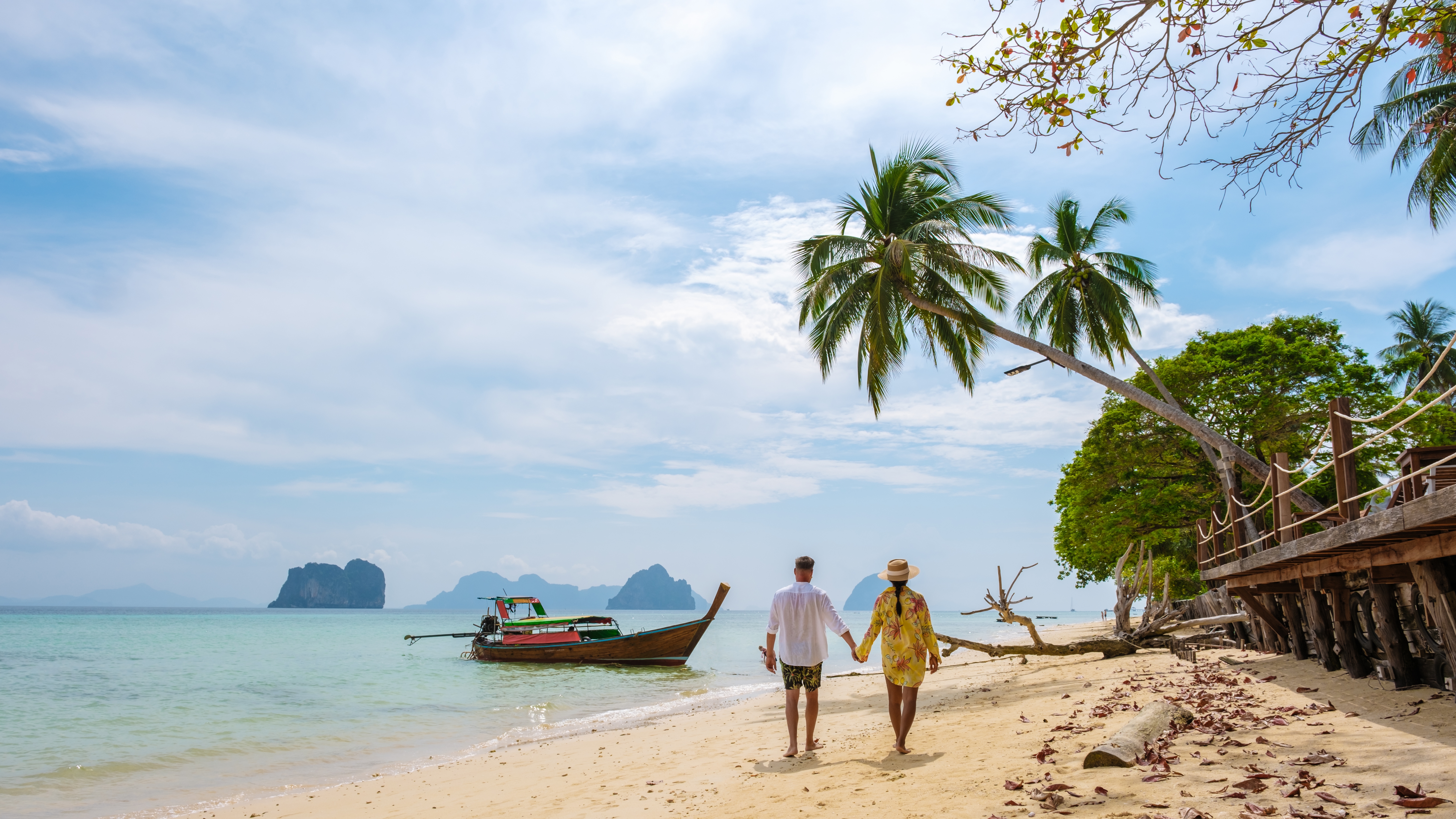 Koh Ngai Shutterstock 2422022757