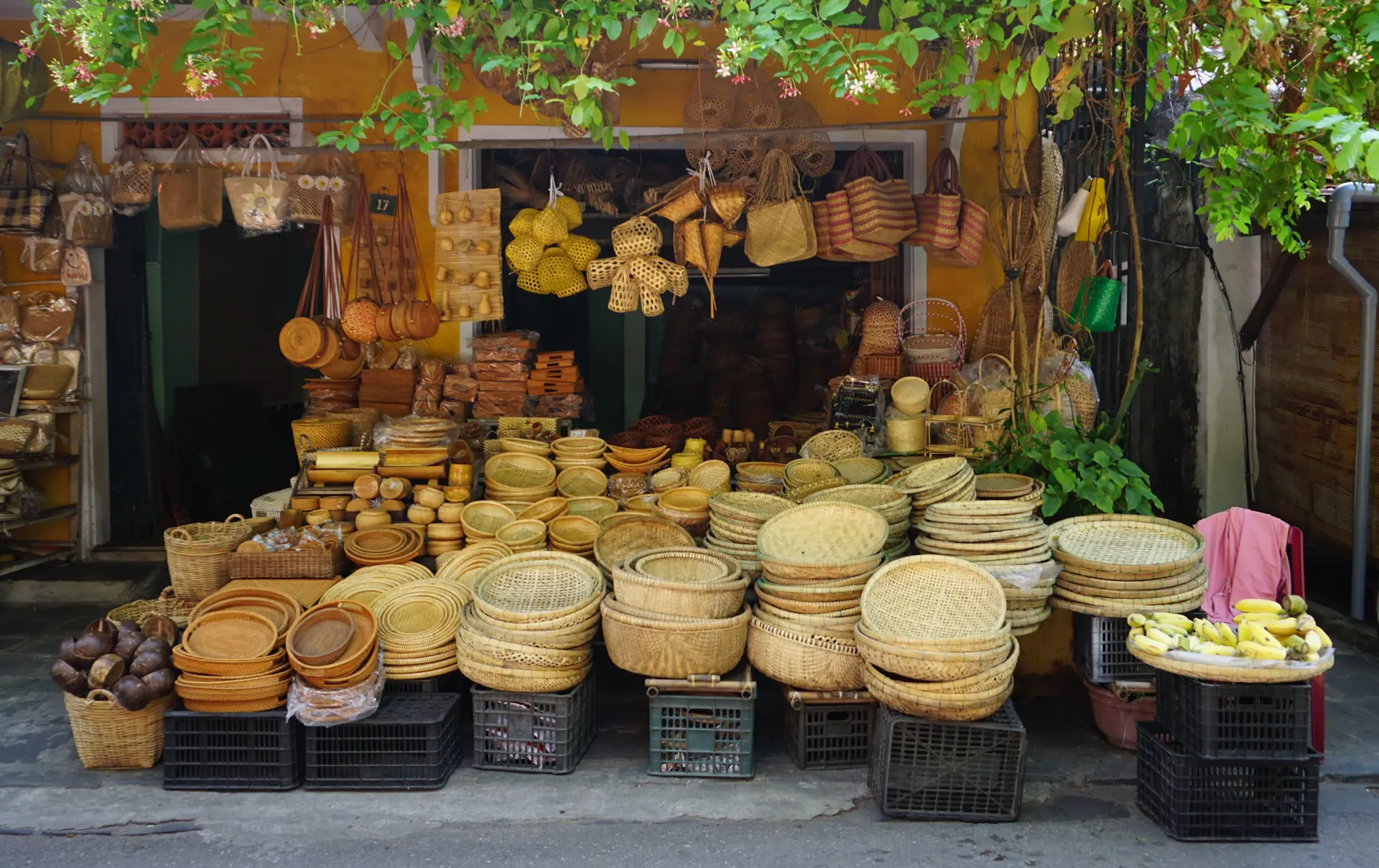 Shutterstock 2267676745