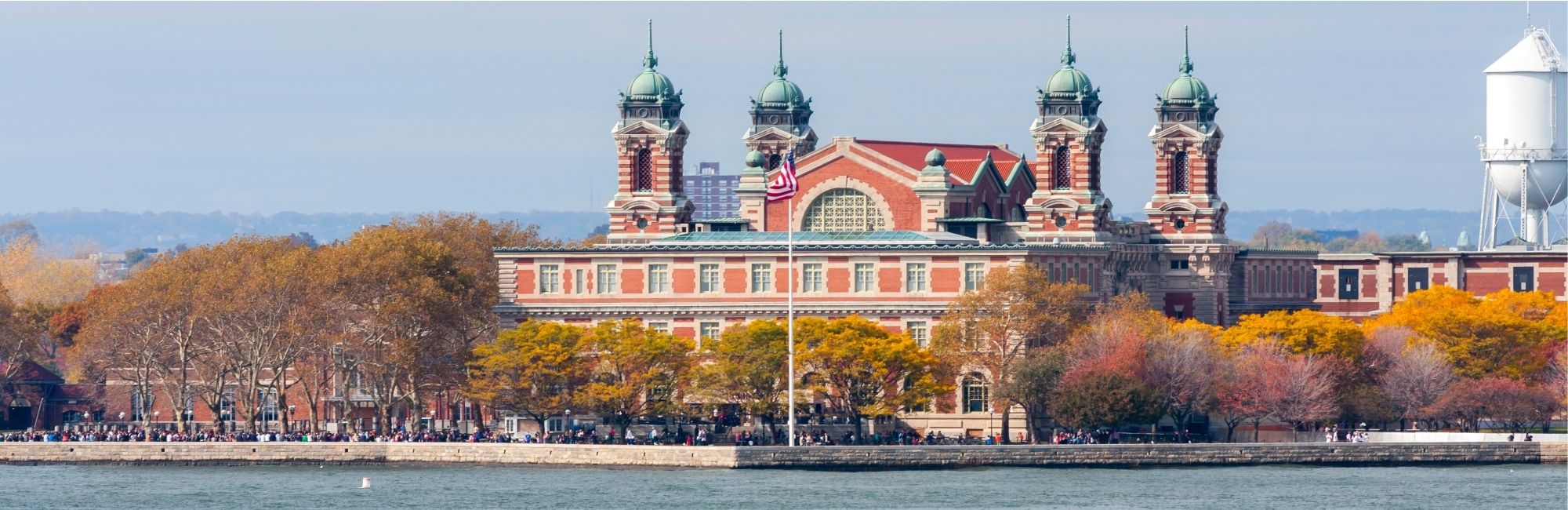Ellis Island (1)