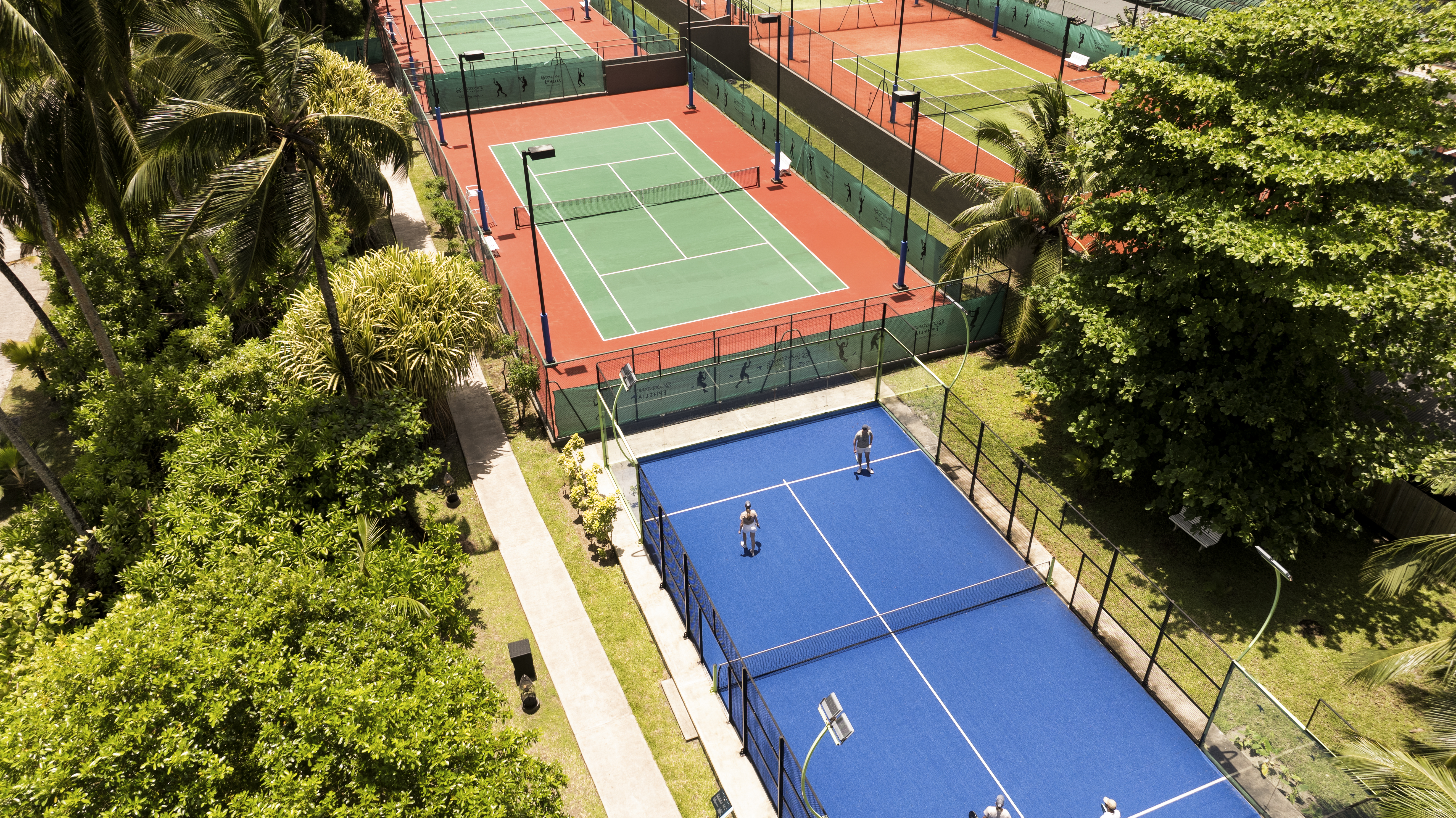 Constance Ephelia Sports And Leisure 18